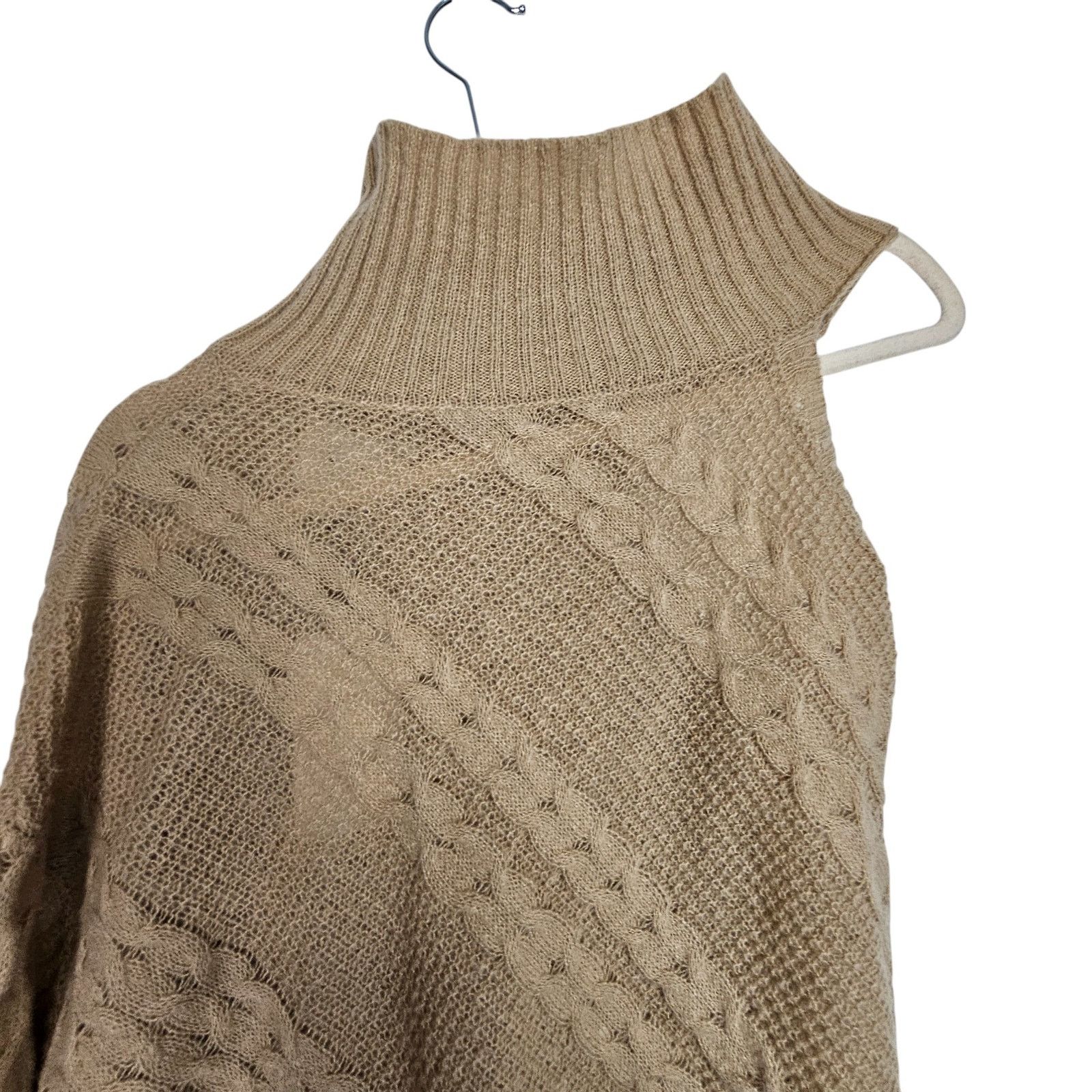 REVOLVE Revolve Line & Dot Bijou Top Cable Knit Sweater Size S Size S / US 4 / IT 40 - 3 Thumbnail