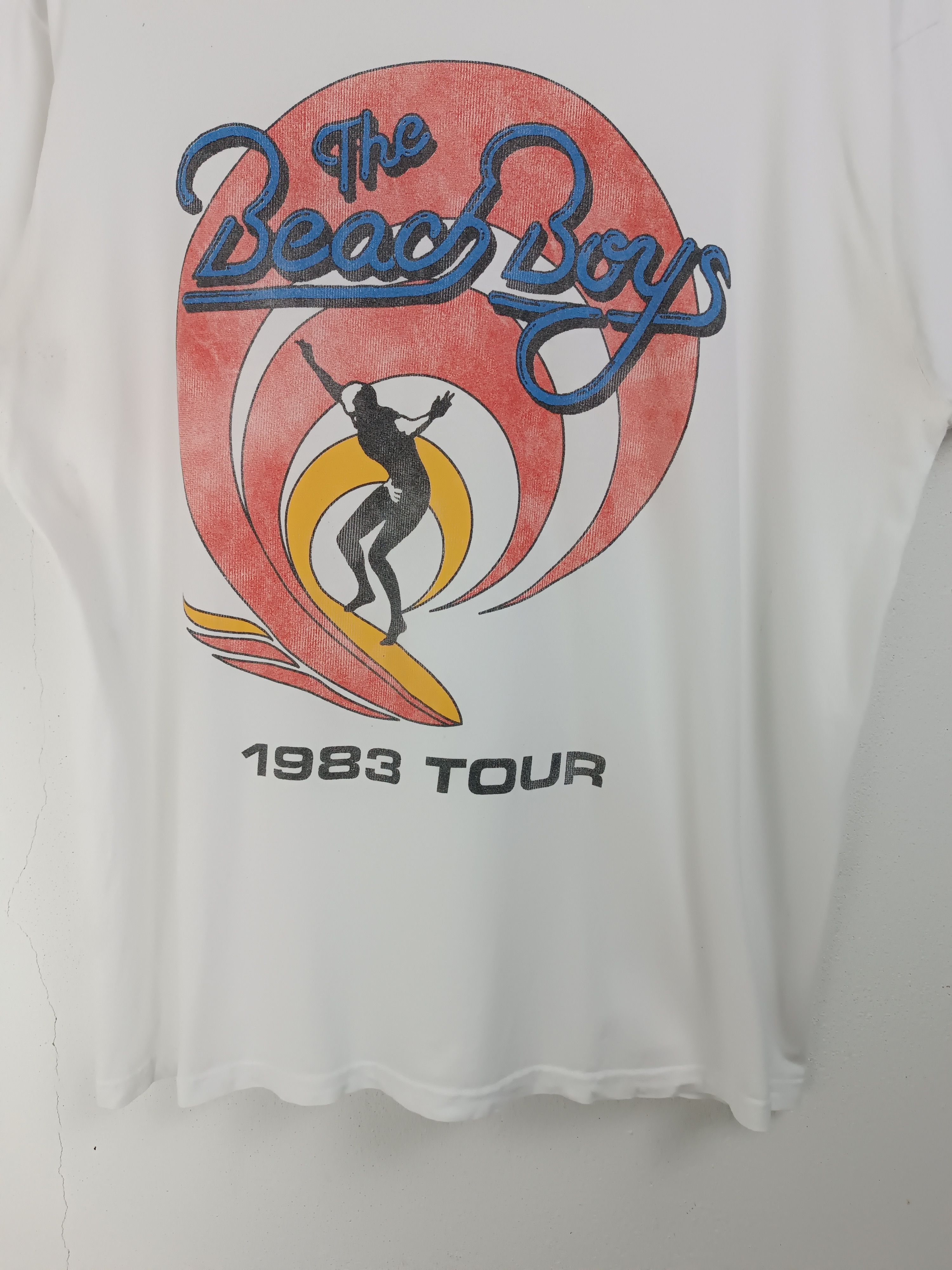 Band Tees VTG THE BEACH BOYS SURF TOUR 1983 TEE who kinks jam beatles Size US XL / EU 56 / 4 - 10 Thumbnail