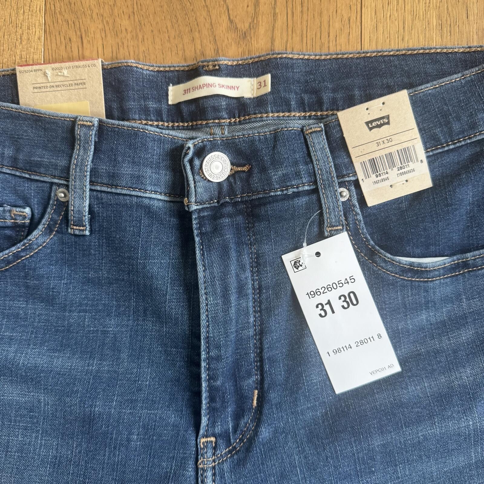 Levi's New Women's Levi's 311 Shaping Skinny Jeans Size 31x30 Size 31" - 4 Thumbnail