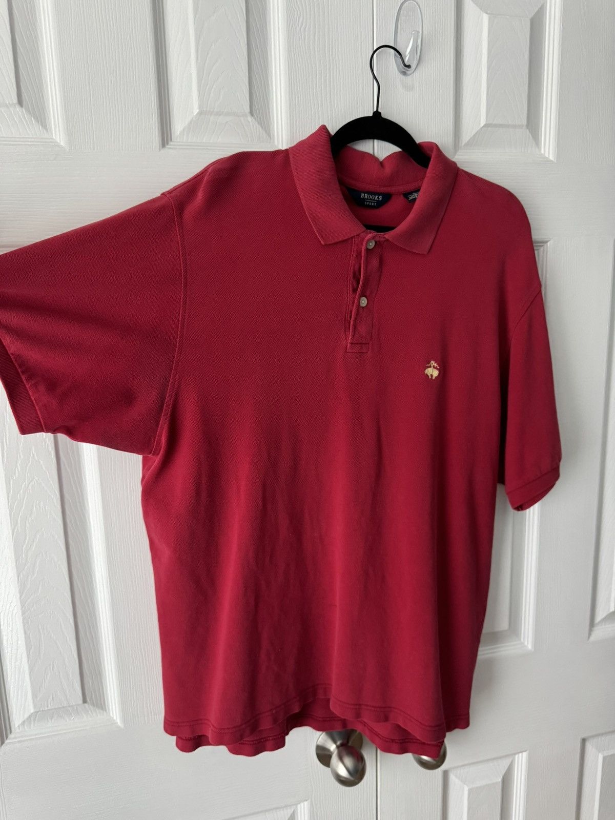 Brooks Brothers Red Brooks Brothers Polo Shirt Gold Logo 100% Cotton Size L Size US L / EU 52-54 / 3 - 3 Thumbnail