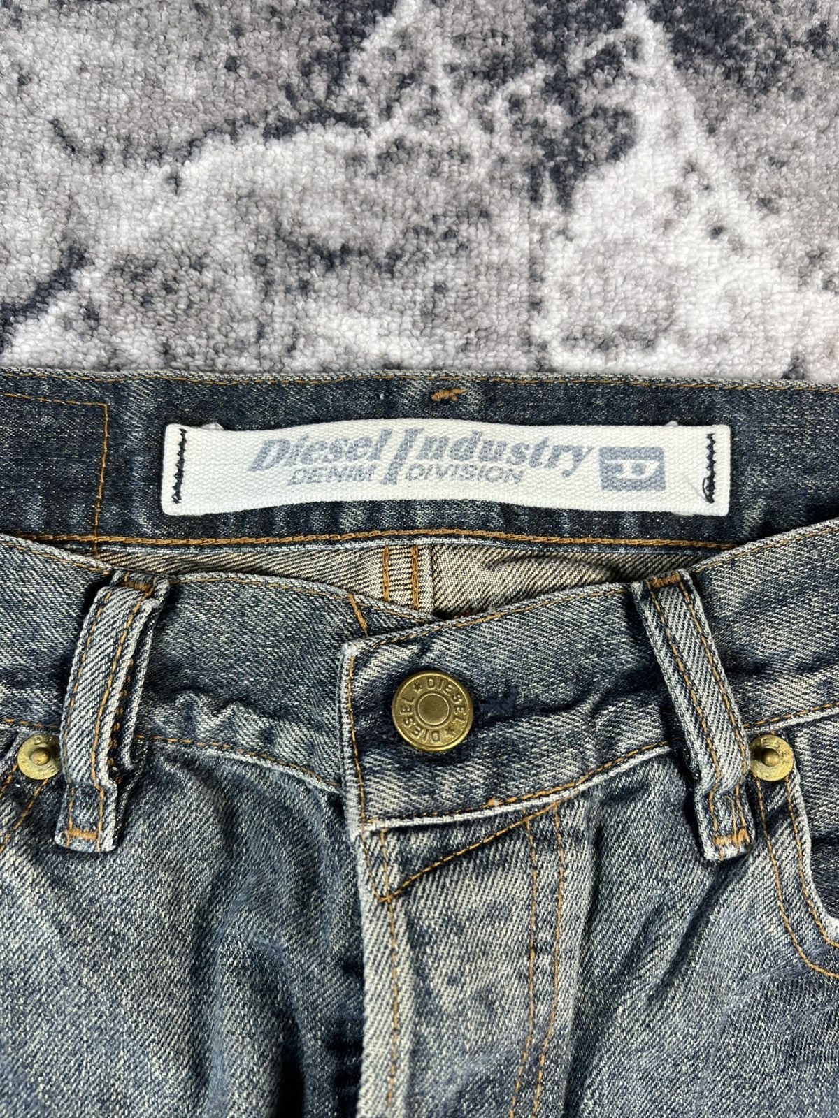 Diesel Diesel Industry straight fit blue denim jeans made in Italy. Size US 32 / EU 48 - 6 Thumbnail