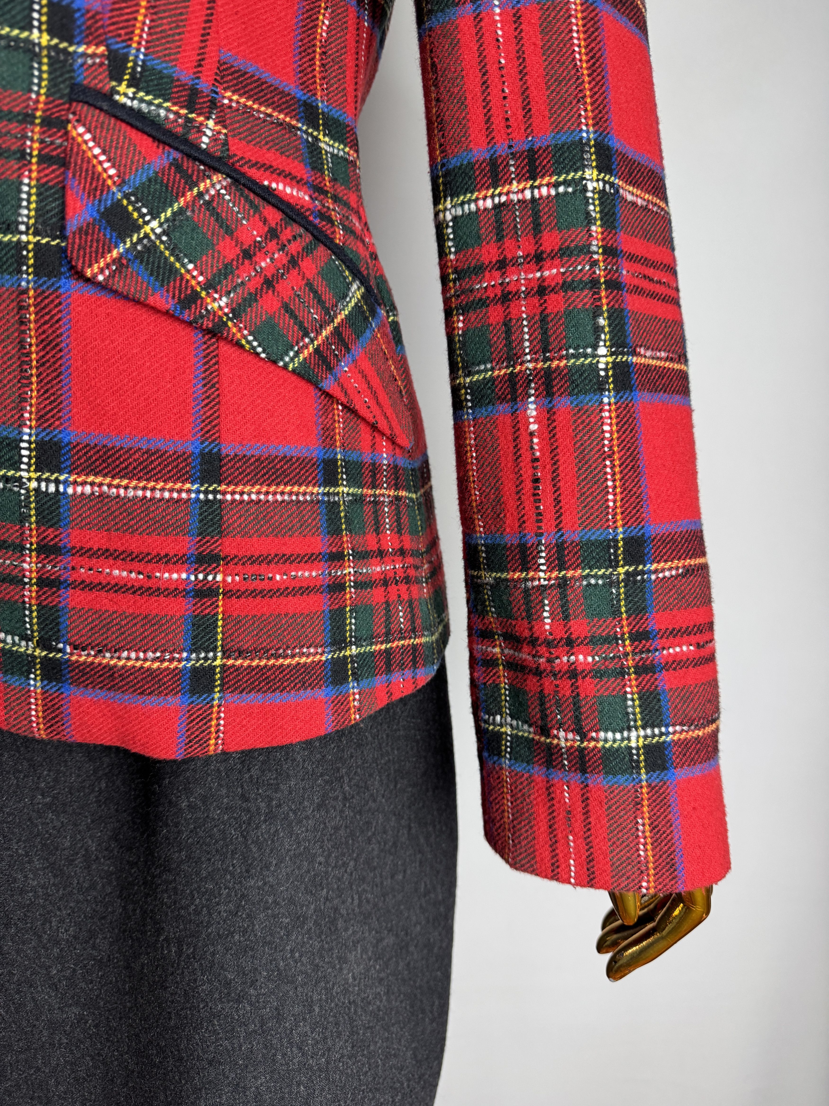 Other × Vintage GABRIELLA BENELLI vintage women’s tartan wool blend jacket Size S / US 4 / IT 40 - 8 Thumbnail