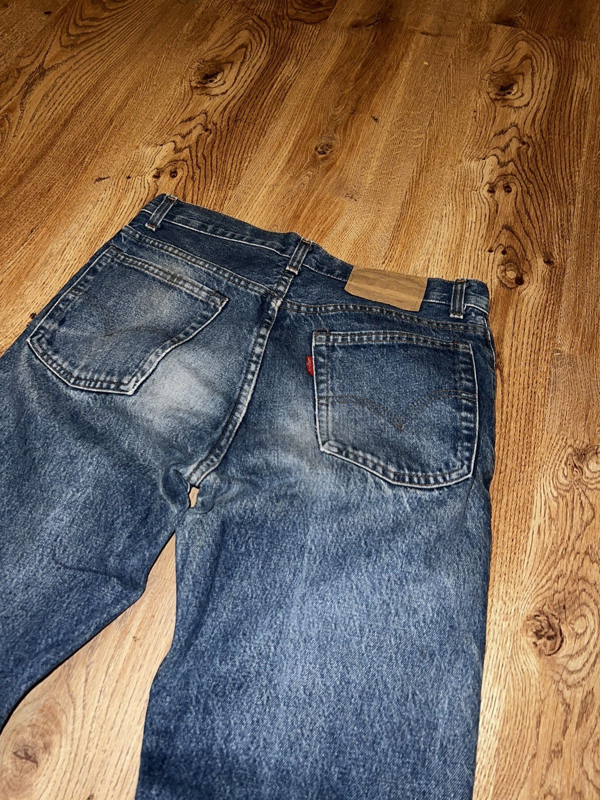 Levi's × Vintage Vintage Distressed Levis 501 Faded Blue Jeans Vintage Size US 32 / EU 48 - 5 Thumbnail