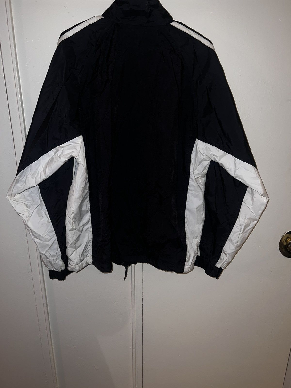 Adidas × Vintage Vintage Classic Adidas Windbreaker Size US M / EU 48-50 / 2 - 2 Thumbnail