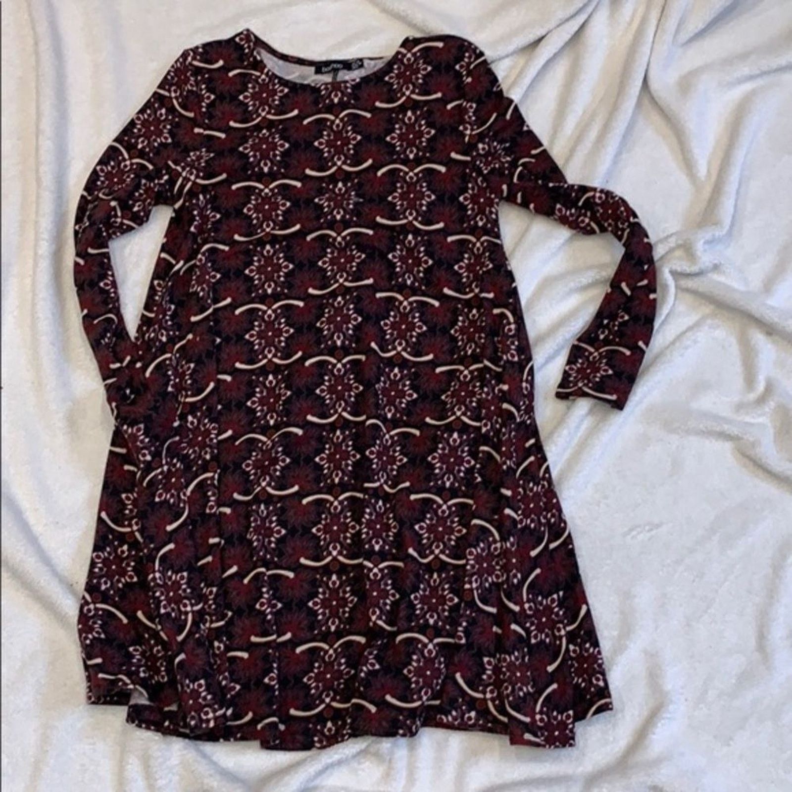 Boohoo Boohoo Maroon Print Long Sleeve Swing Dress | Sz 6 Size M / US 6-8 / IT 42-44 - 2 Thumbnail