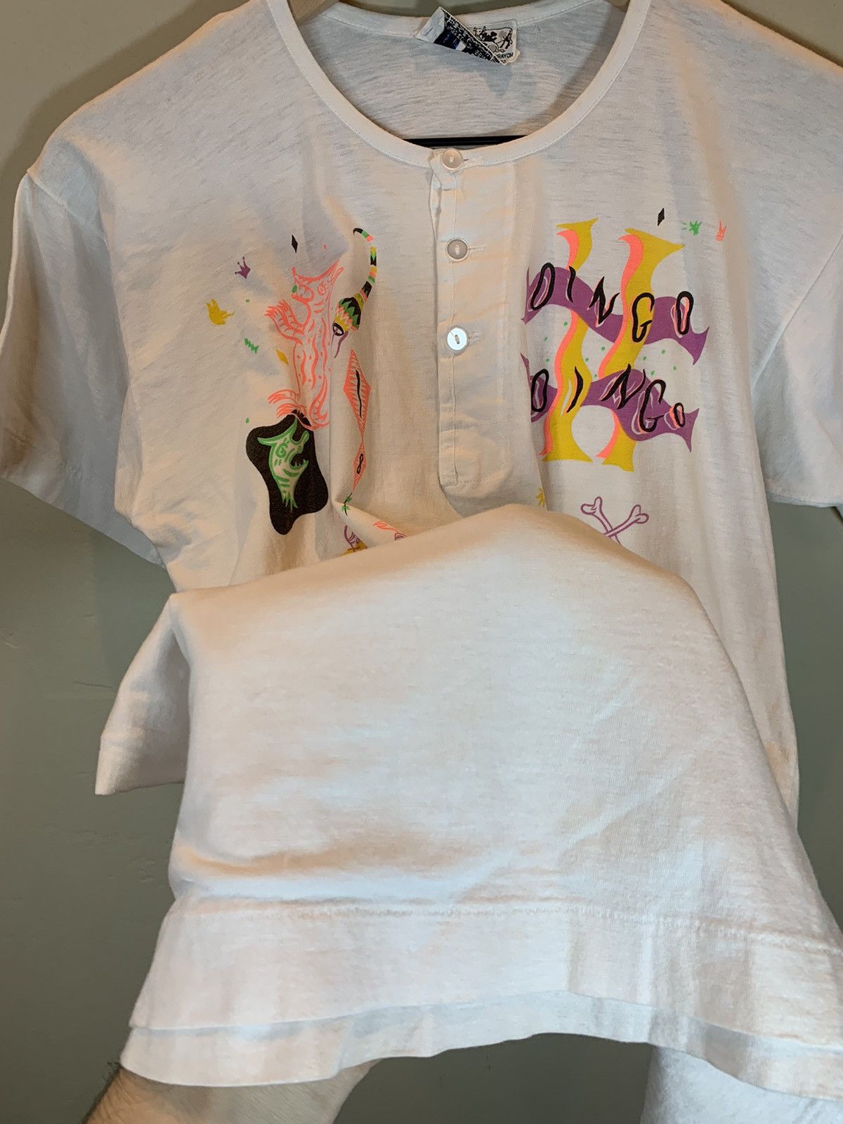 Band Tees × Vintage *RARE* Vintage 1984 Oingo Boingo Single Stitch Henley Shirt Size US M / EU 48-50 / 2 - 5 Thumbnail