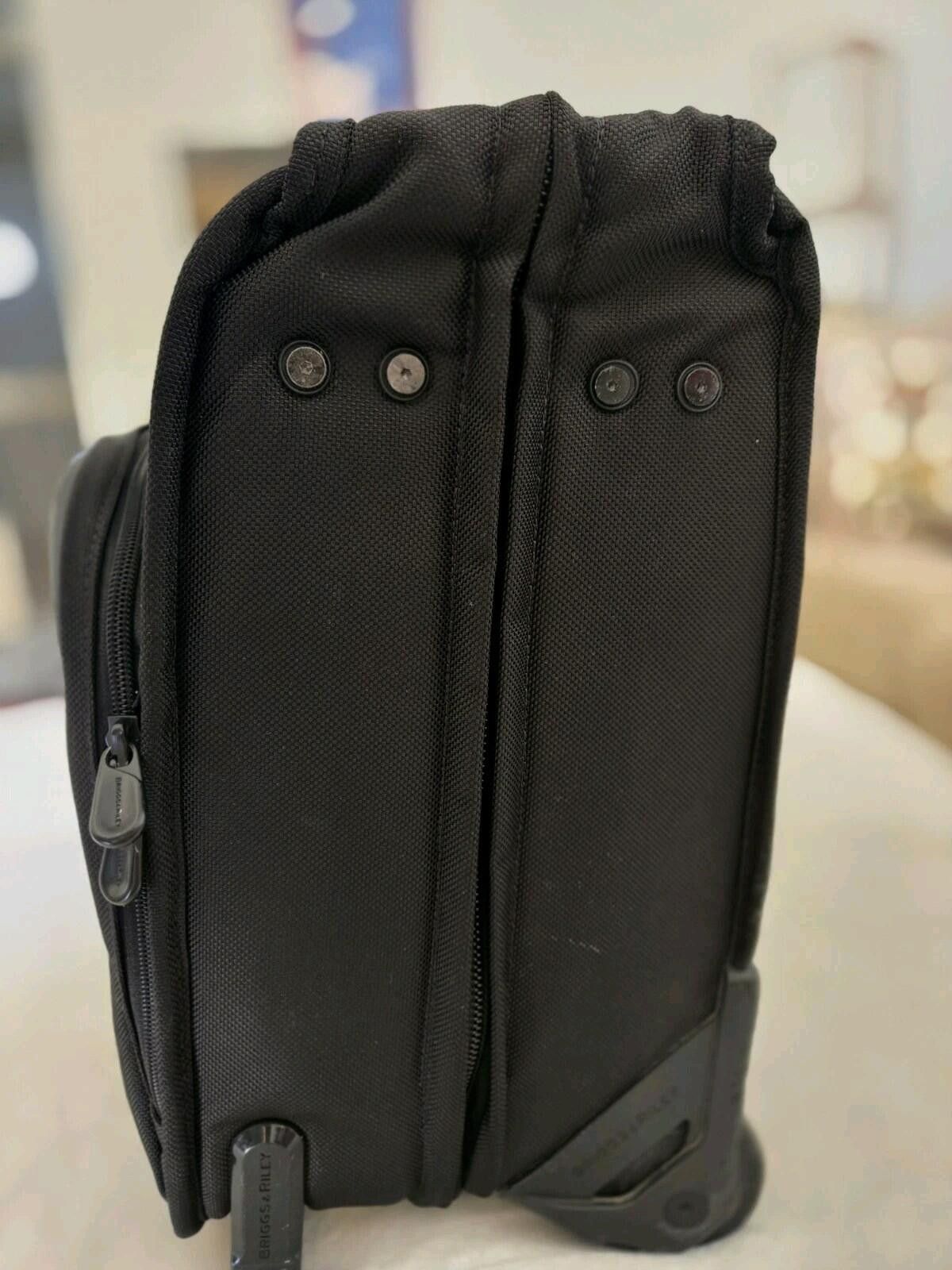 Briggs & Riley Briggs & Riley Baseline U174-4 Black Rolling Garment Bag Size ONE SIZE - 8 Thumbnail
