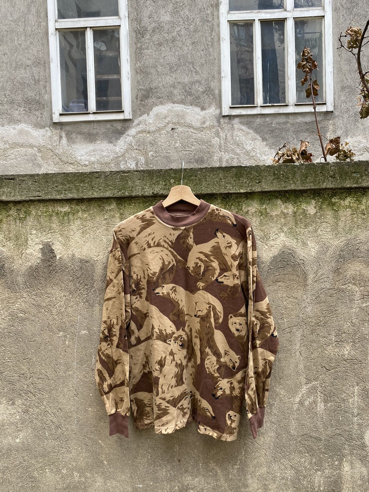 Kenzo × Vintage Vintage 80s Kenzo Jeans Oveprinted Bear Longsleeve Size US L / EU 52-54 / 3 - 1 Thumbnail