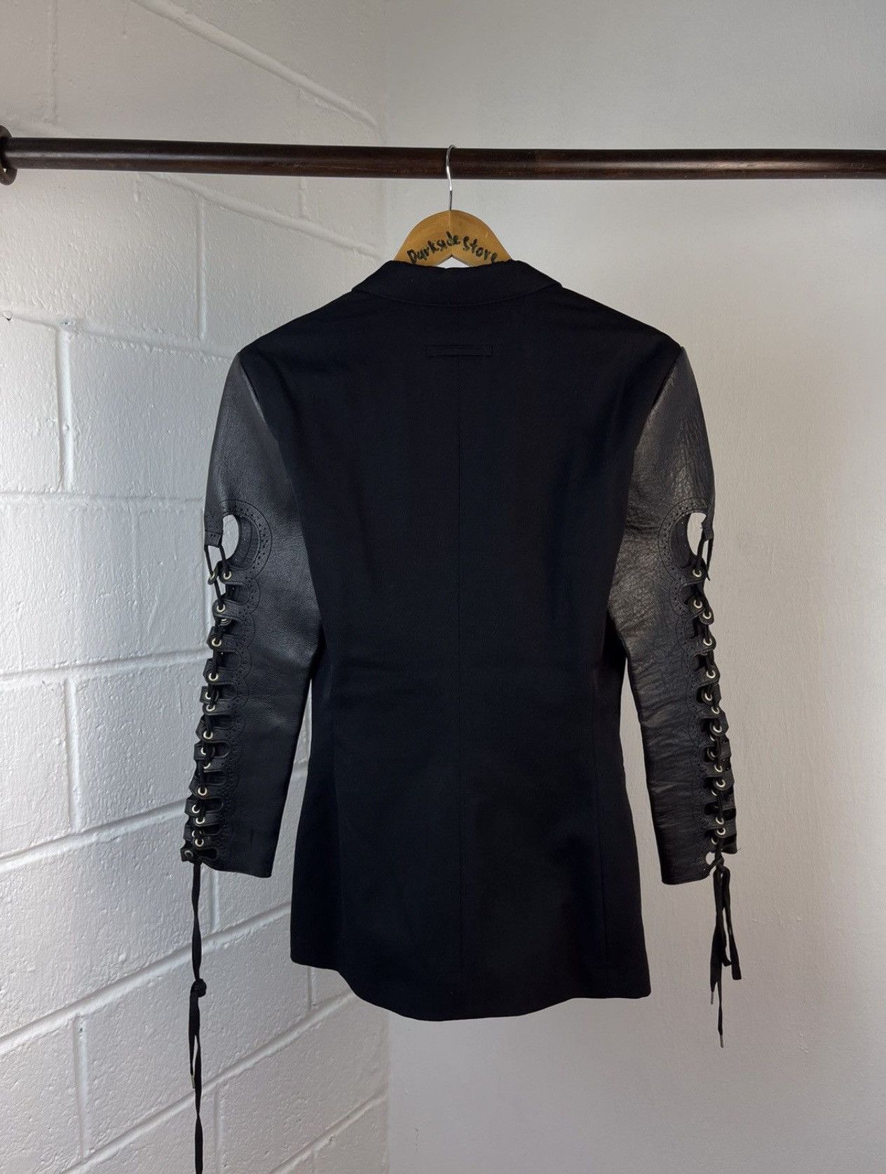 Jean Paul Gaultier 1992 Jean Paul Gaultier "EleganceCompitition" leather sleeve Size M / US 6-8 / IT 42-44 - 4 Thumbnail