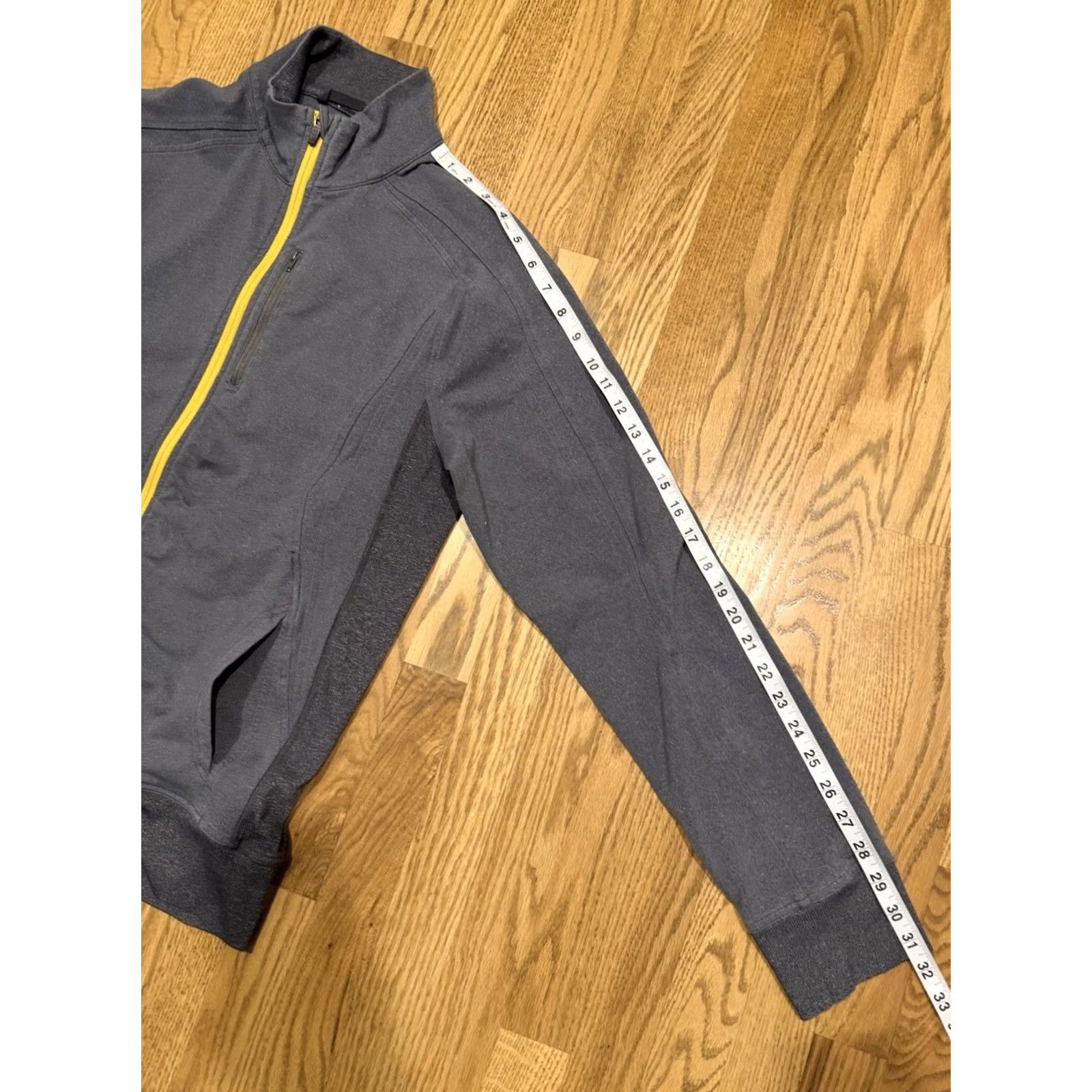 Lululemon Lululemon Pulse Jacket Mens Medium Gray Full Zip Track Jacket Performance Casual Activewear Size US M / EU 48-50 / 2 - 7 Thumbnail