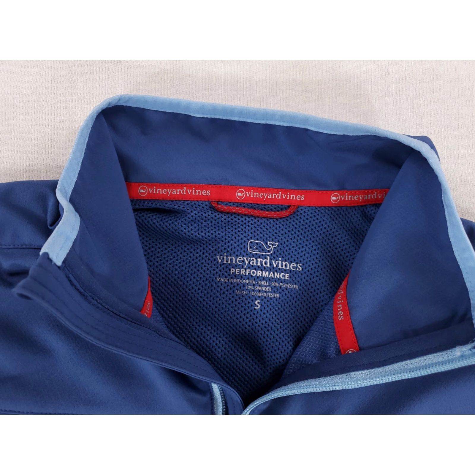 Vineyard Vines Vineyard Vines Vest Full Zip Performance Golf Blue Red S Men Size S Windbreaker Golf Mens Small Blue Red Full Zip Vest Size US S / EU 44-46 / 1 - 2 Thumbnail