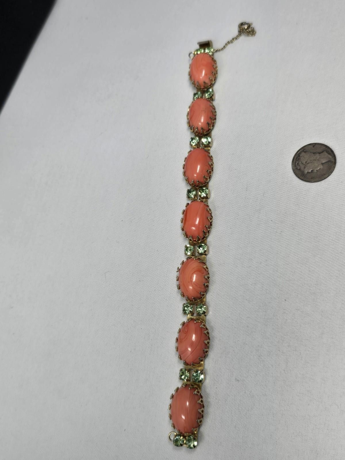 Other Vintage Hattie Carnegie Coral Cabochon Bracelet Signed Size ONE SIZE - 1 Thumbnail