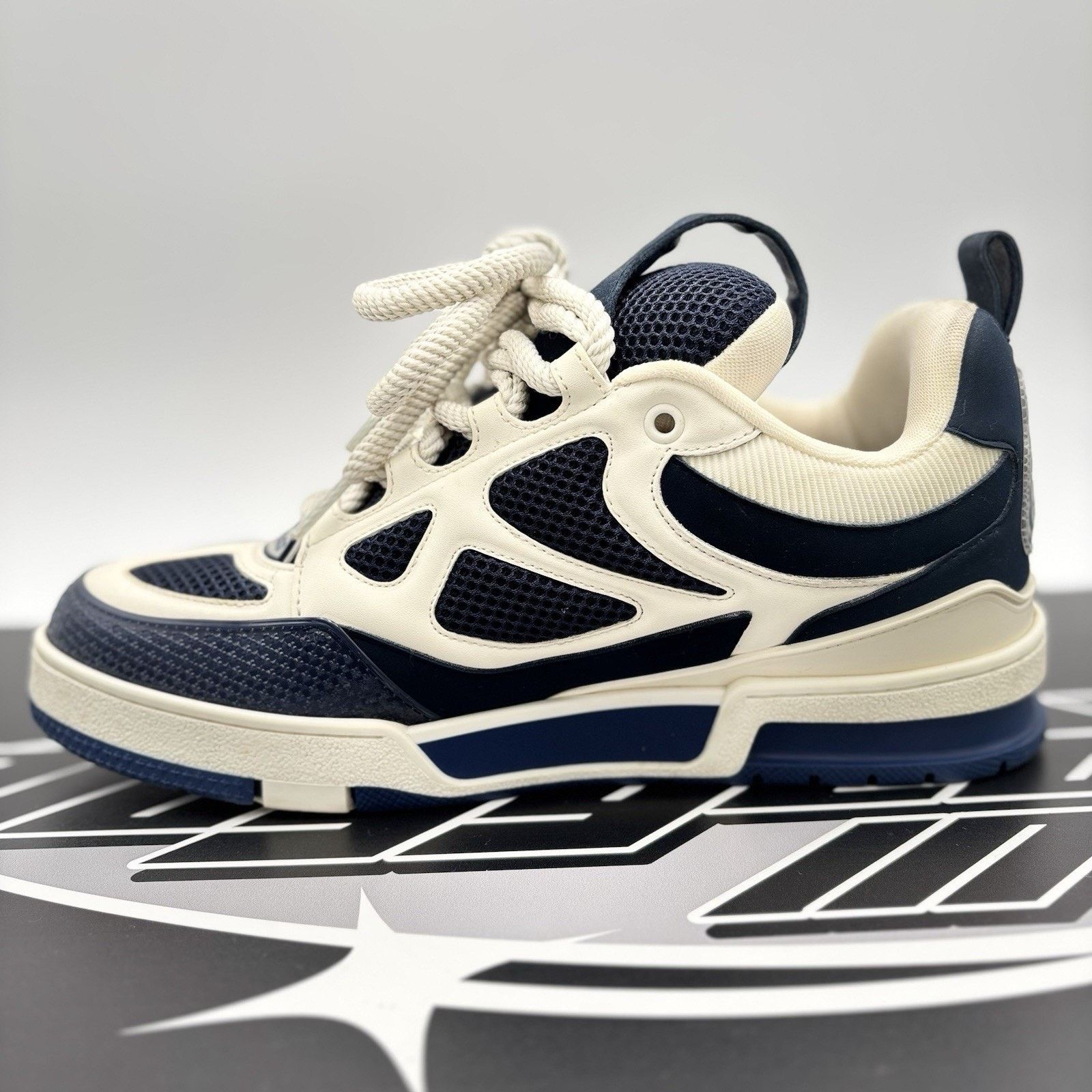 Louis Vuitton Louis Vuitton Skate ' Marine ' | GREAT CONDITION! Size US 9.5 / EU 42-43 - 4 Thumbnail