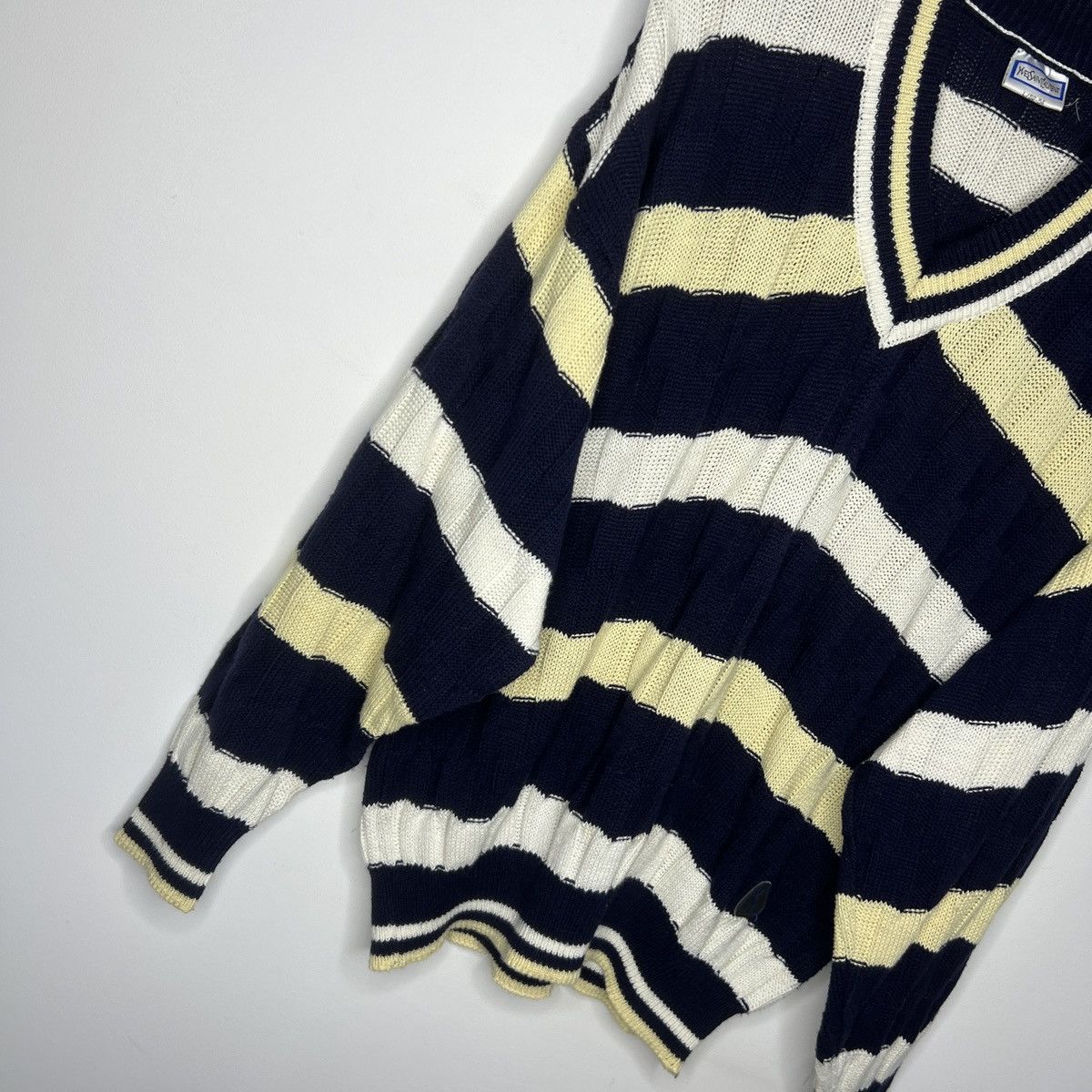 Designer × Vintage × Yves Saint Laurent Vintage 90s YSL Yves Saint Laurent cable knit chunky sweater Size US L / EU 52-54 / 3 - 3 Thumbnail