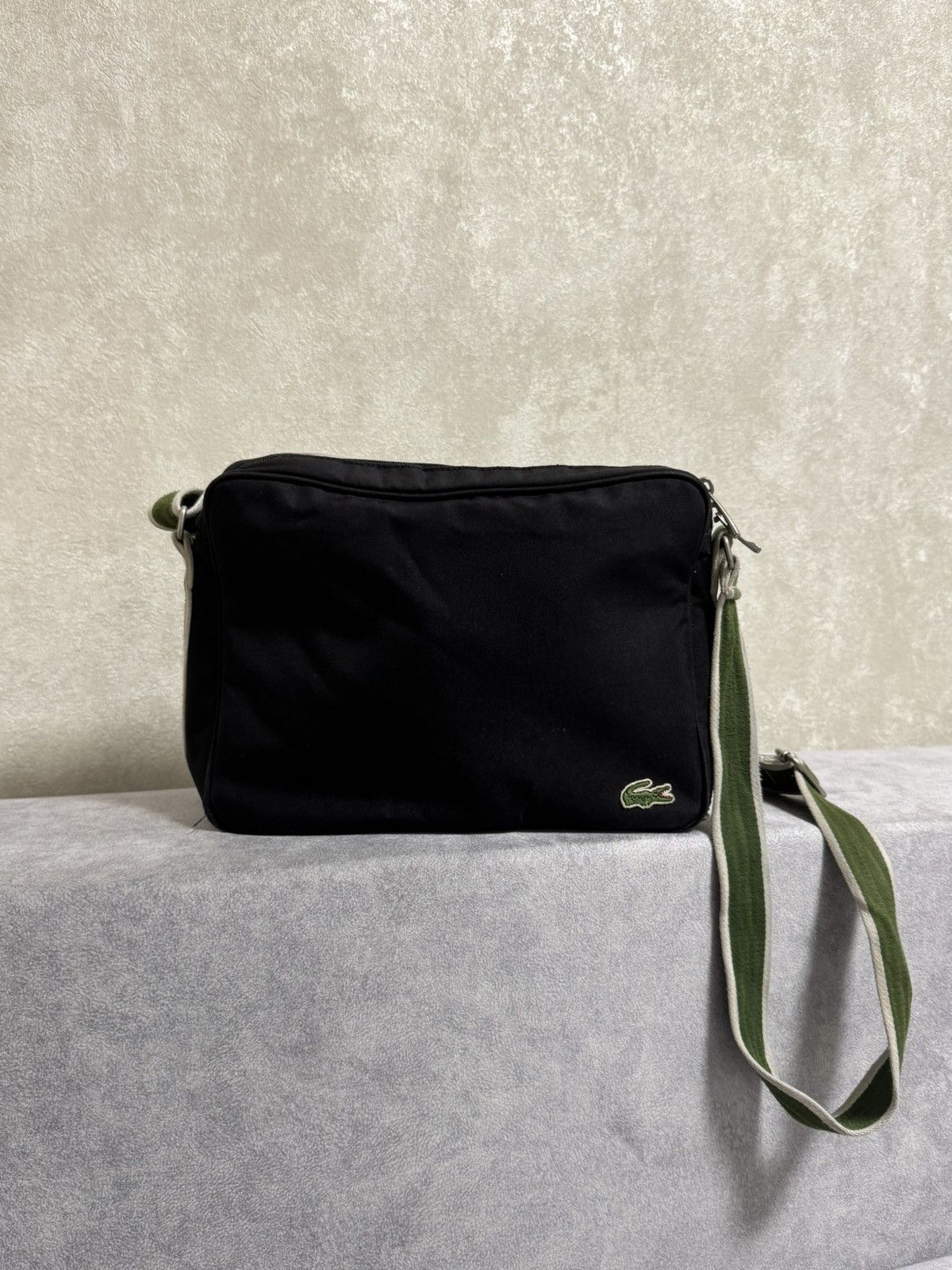Lacoste Vintage Lacoste Y2K crossbody bag Size ONE SIZE - 5 Thumbnail