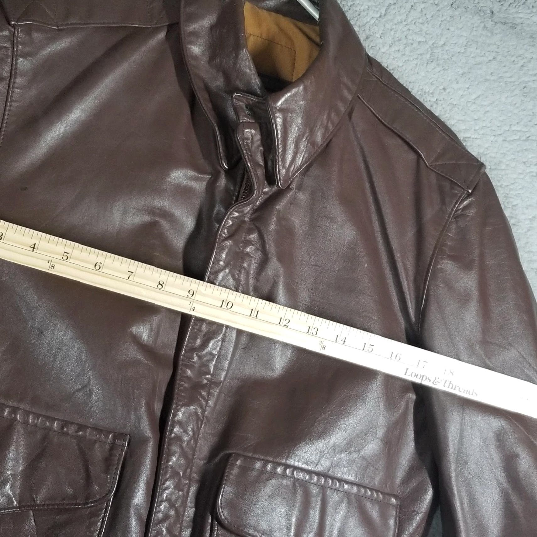 Industrie Flight Apparel Industries Type A-2 Leather Jacket Bomber Jacket Men M Brown USA Army 80's Air Force Zip Front Pockets Lined Short Length Size US M / EU 48-50 / 2 - 6 Thumbnail