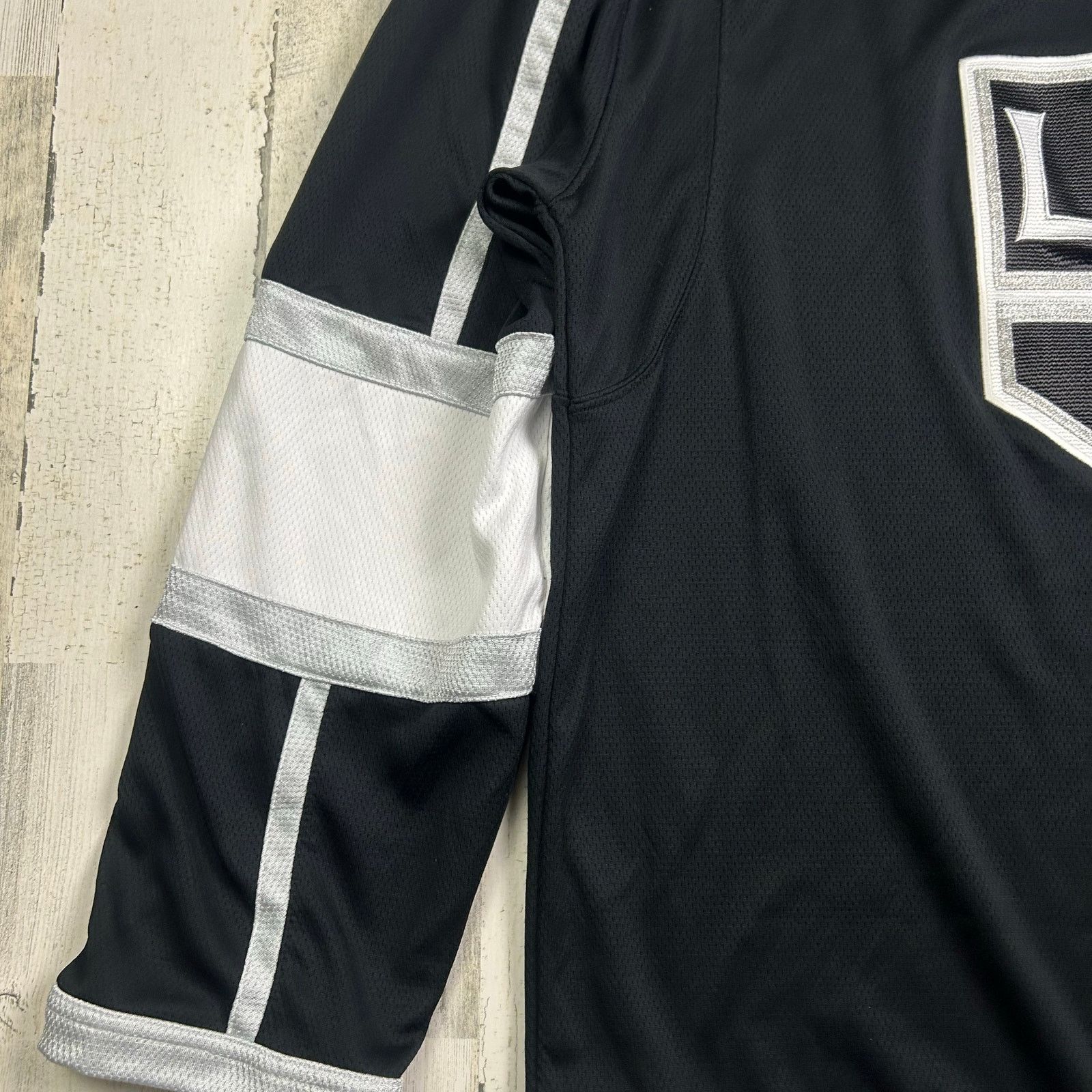 NHL Los Angeles Kings Fanatics Breakaway Home Hockey Jersey Size US L / EU 52-54 / 3 - 5 Thumbnail