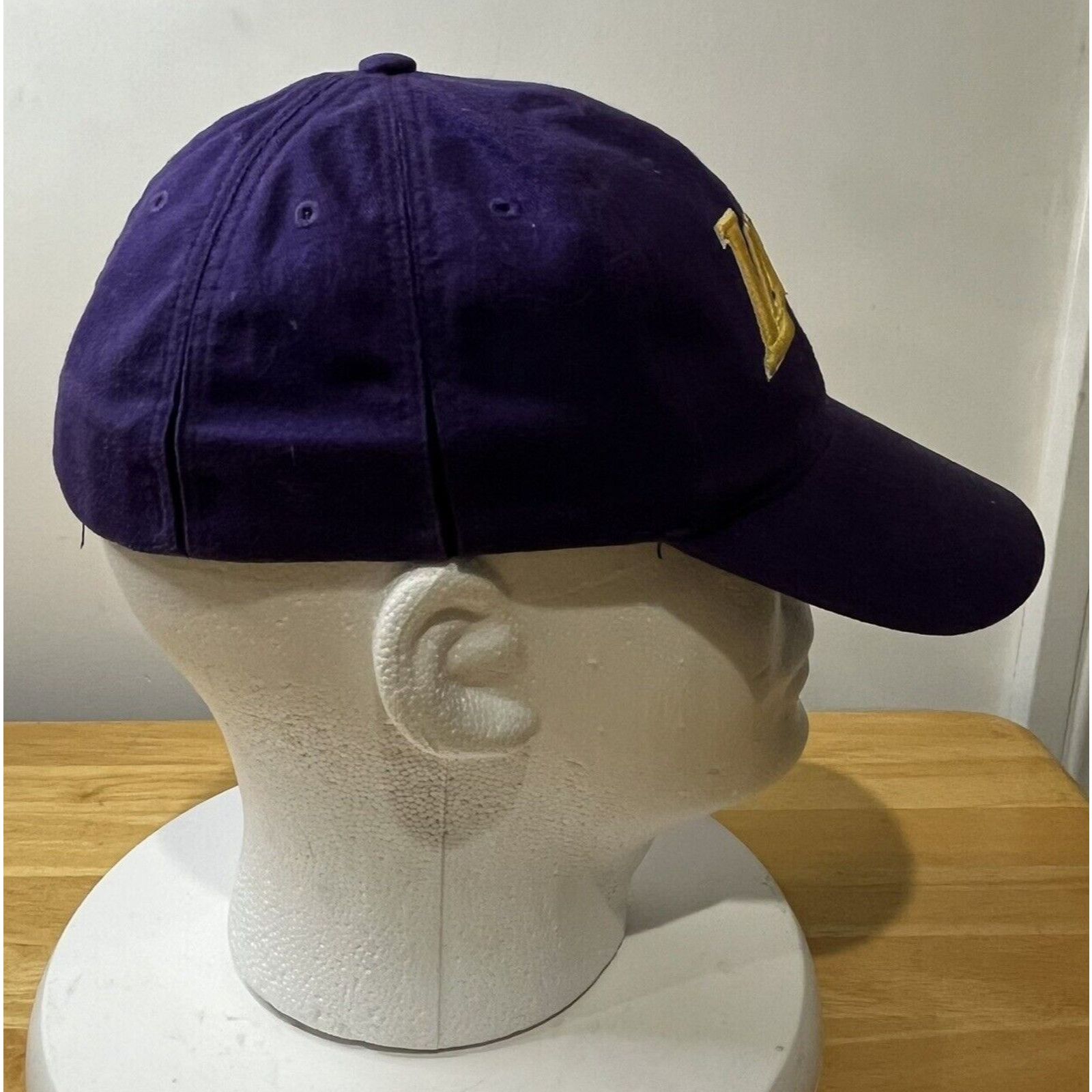 Nike Lakers Nike Team hat Sports Hat Flex Fit NBA youth Kobe Size ONE SIZE - 4 Thumbnail