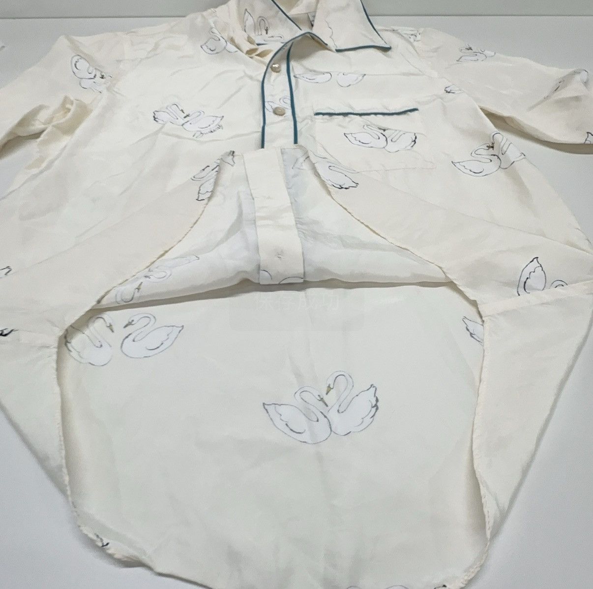 Burberry Burberry SS24 silk pyjama shirt Size S / US 4 / IT 40 - 7 Thumbnail