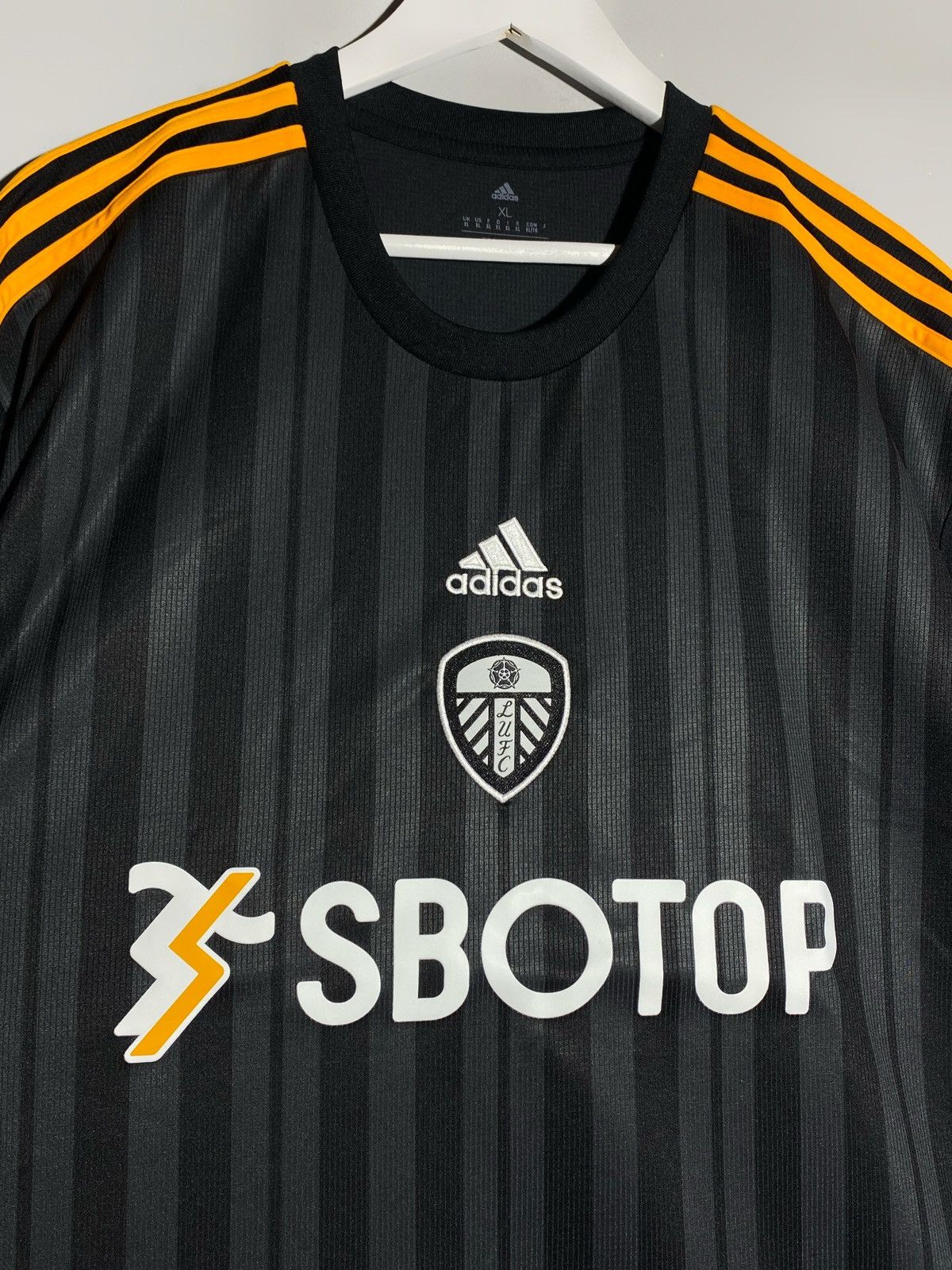 Adidas Adidas Leeds United 2022/23 Third Football Shirt Jersey Size US XL / EU 56 / 4 - 3 Thumbnail