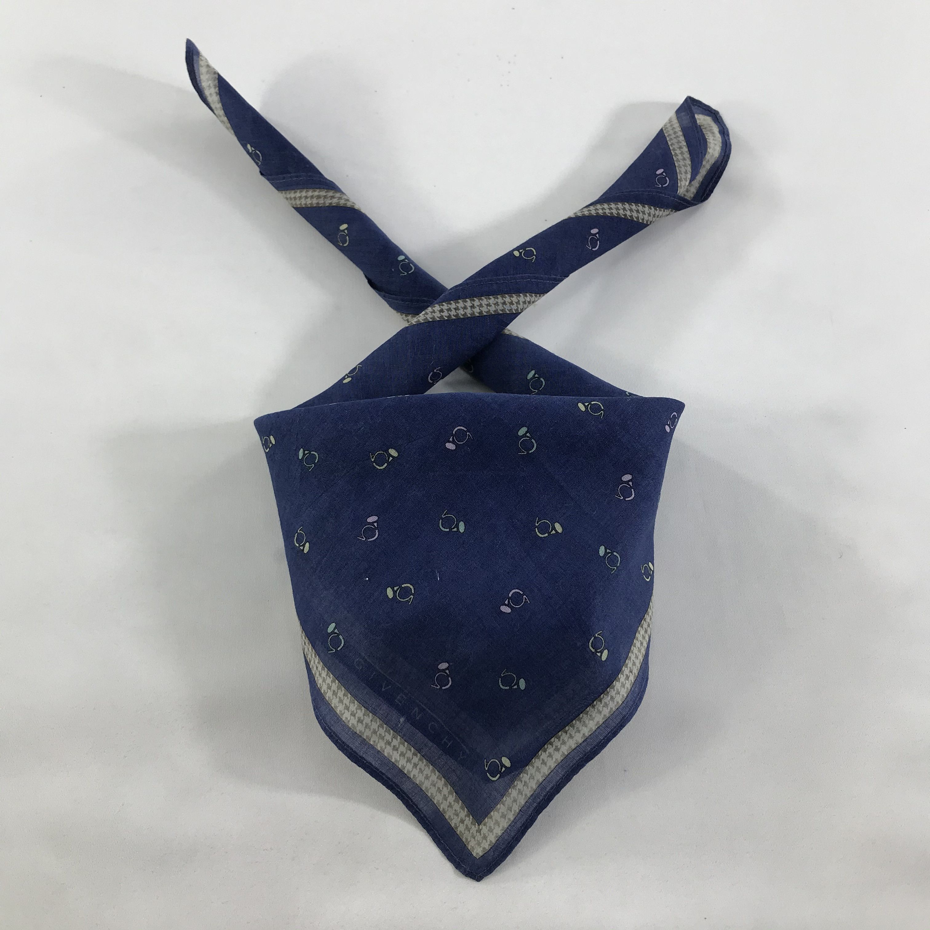 Vintage Givenchy Bandana / Handkerchief / Neckerchief - S1494 Size ONE SIZE - 3 Thumbnail