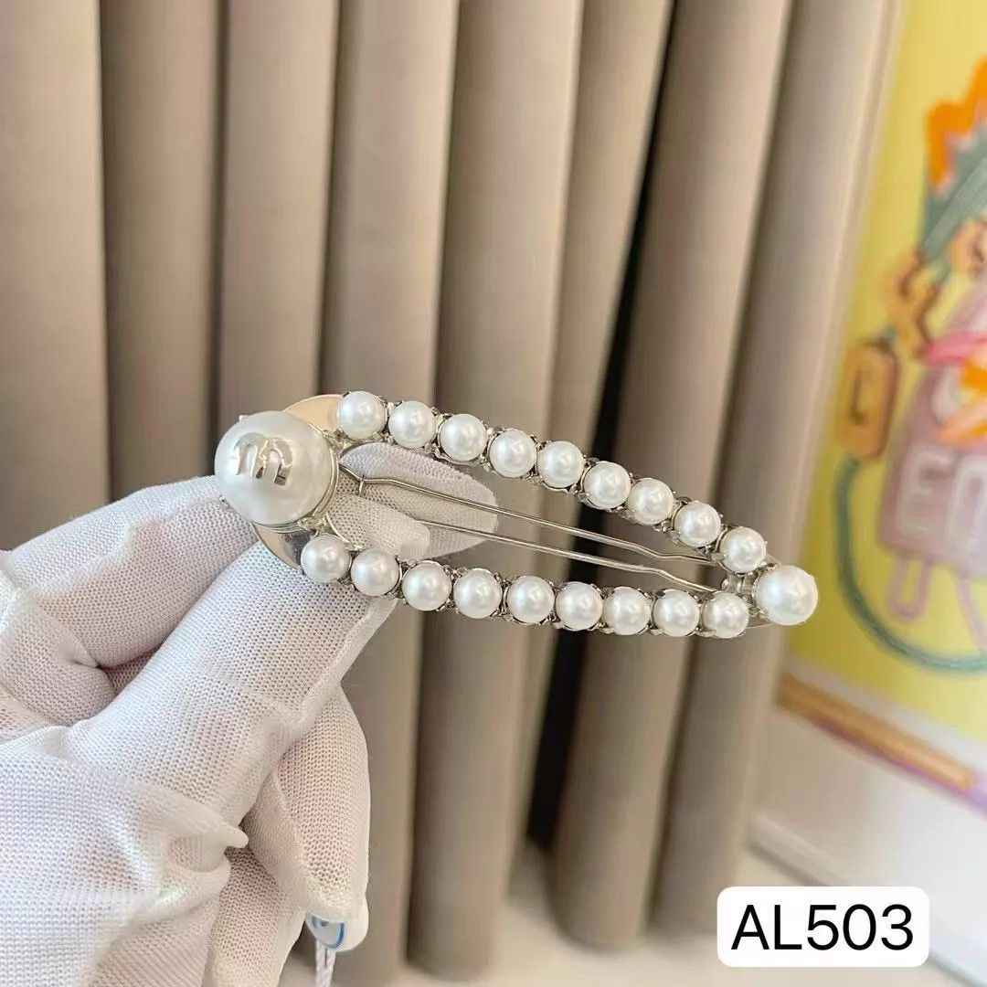 Miu Miu MIU MIU pearl hair clip 99 New AL503 Size ONE SIZE - 5 Thumbnail