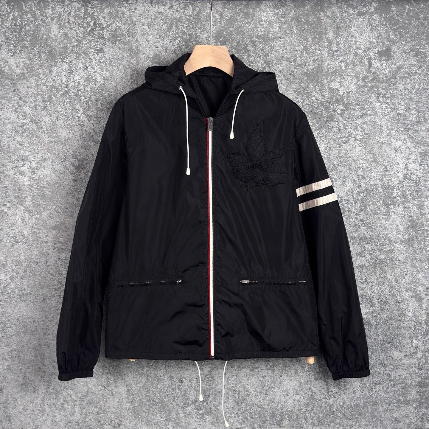 Gucci Gucci Embroidered Striped Black Light Jacket m Men Size US M / EU 48-50 / 2 - 1 Thumbnail