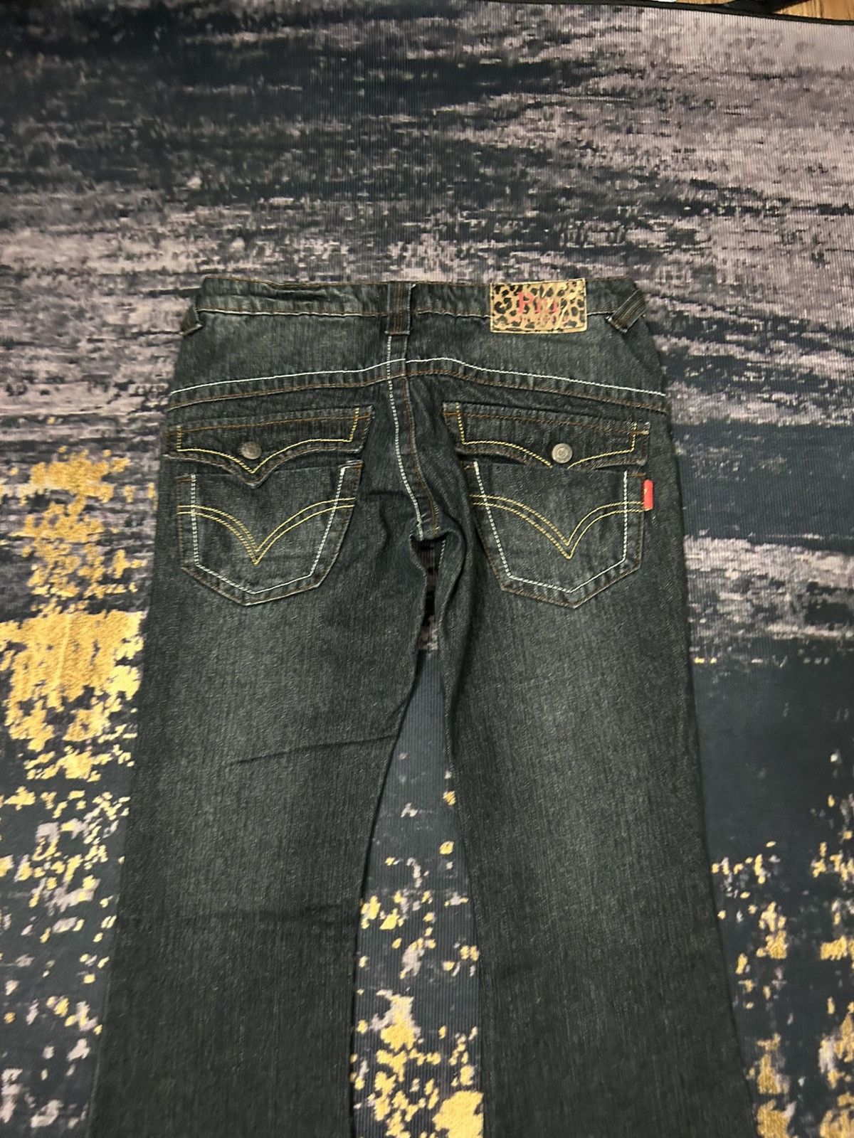 Tornado Mart Vintage PANTOMIME Clau Mark Flare Jeans Size 29" - 6 Thumbnail