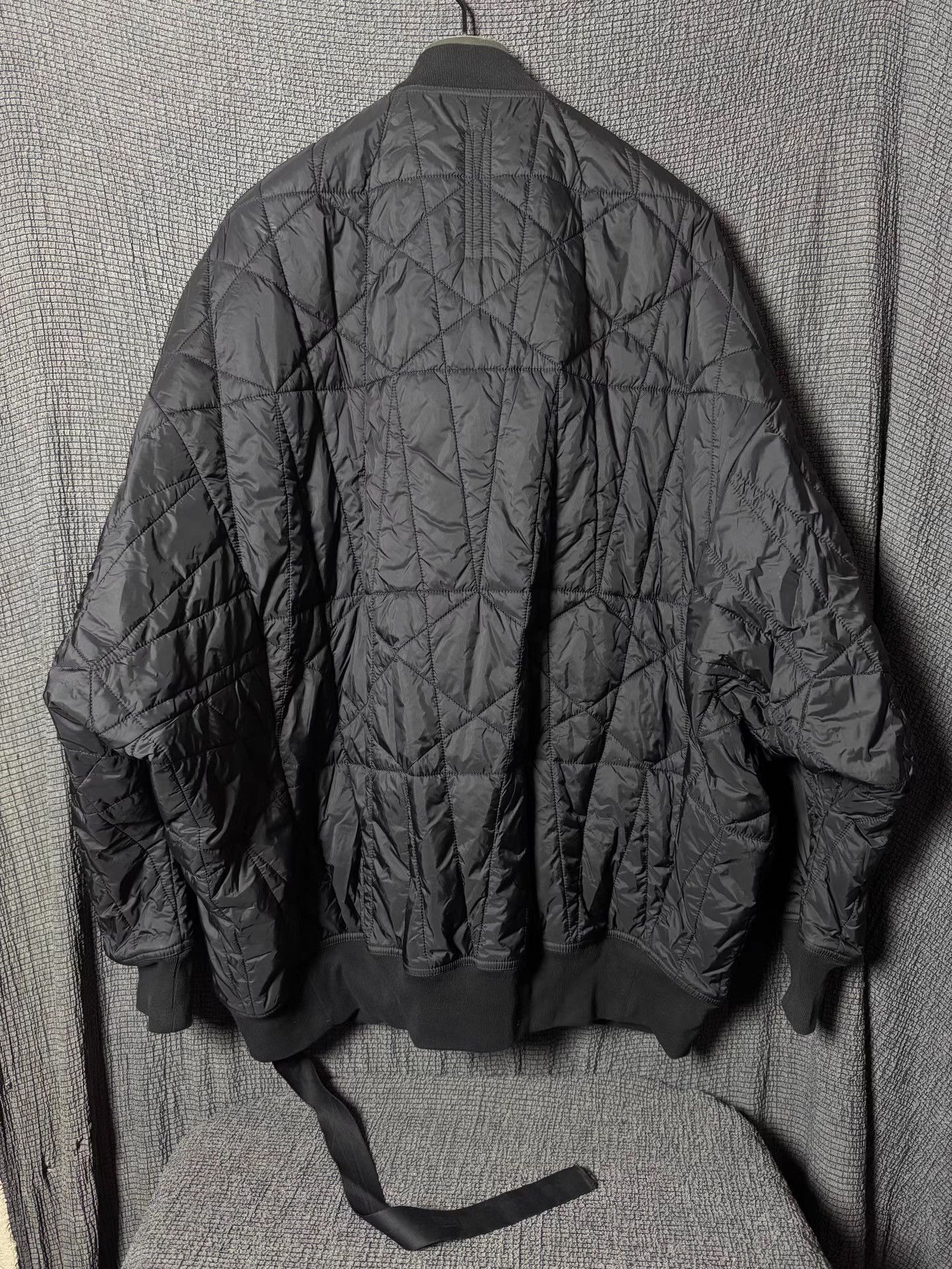 Rick Owens Rick Owens pentagram batwing strap puffer Size US S / EU 44-46 / 1 - 2 Thumbnail