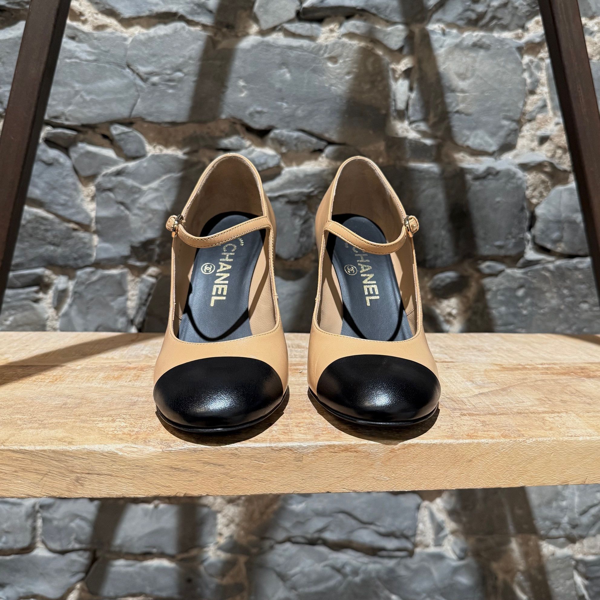 Chanel Chanel 2022 Beige Black Pearl CC Heeled Mary Jane Pumps Size US 6 / IT 36 - 2 Thumbnail