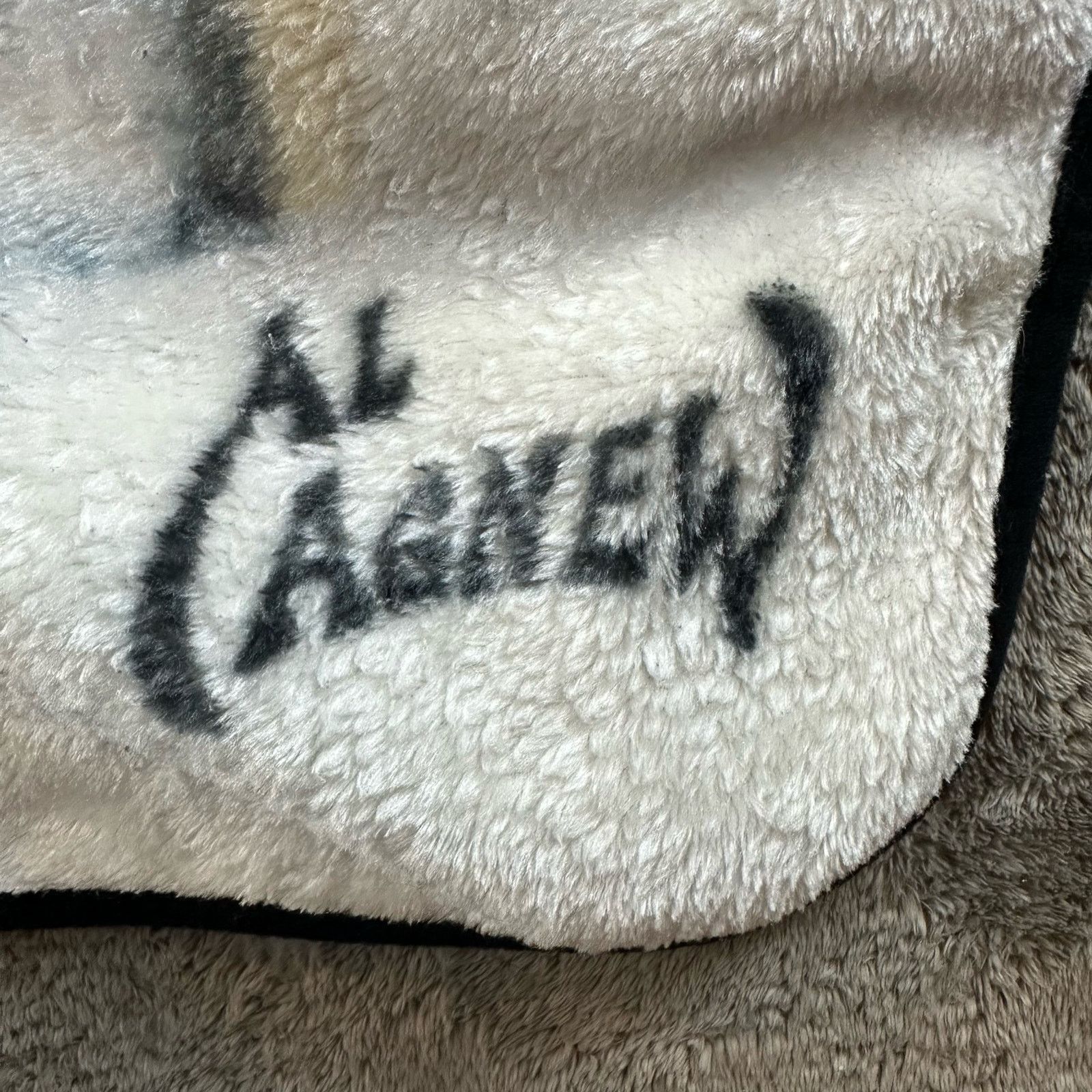 Other Al Agnew Fleece Wolf Wolves Trees Winter Plush Throw Blanket Size ONE SIZE - 3 Thumbnail