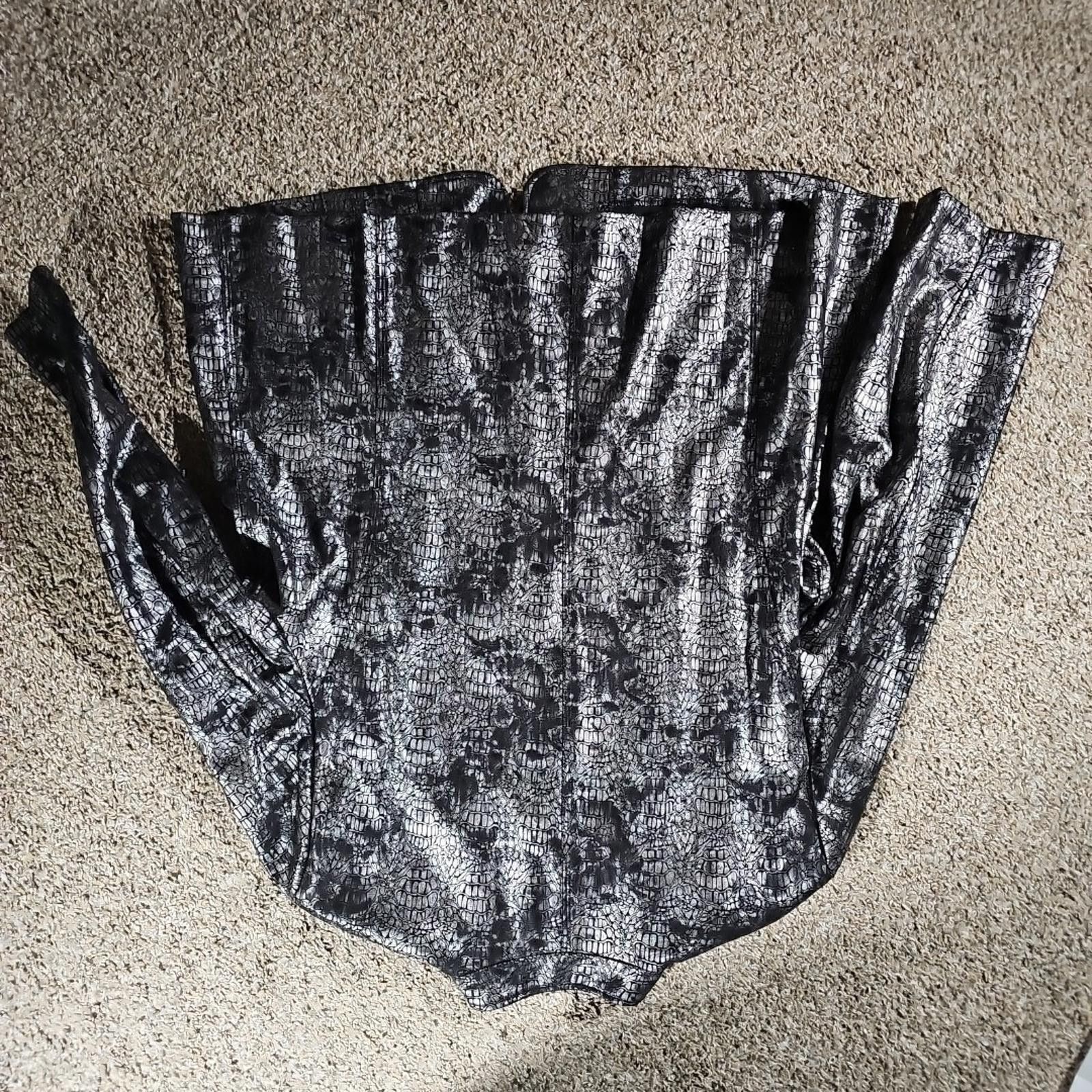 Other Alfred Dunner Women's Jacket 18W Metallic Snakeskin Pattern Size XXL / US 16-18 / IT 52-54 - 7 Thumbnail
