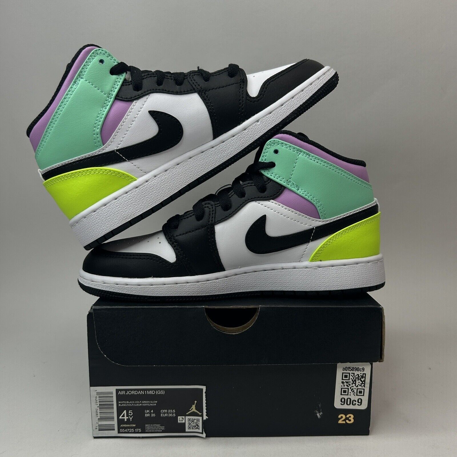 Jordan Brand Nike Air Jordan 1 Mid GS “Pastel/Volt Green Glow” 2023 Size US 6 / IT 36 - 3 Thumbnail