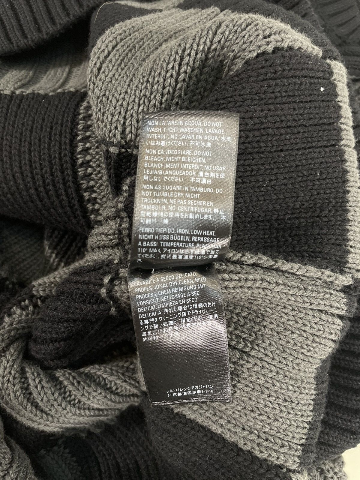 Balenciaga SS21 Checkered Oversized Knit Sweater Size US M / EU 48-50 / 2 - 7 Thumbnail