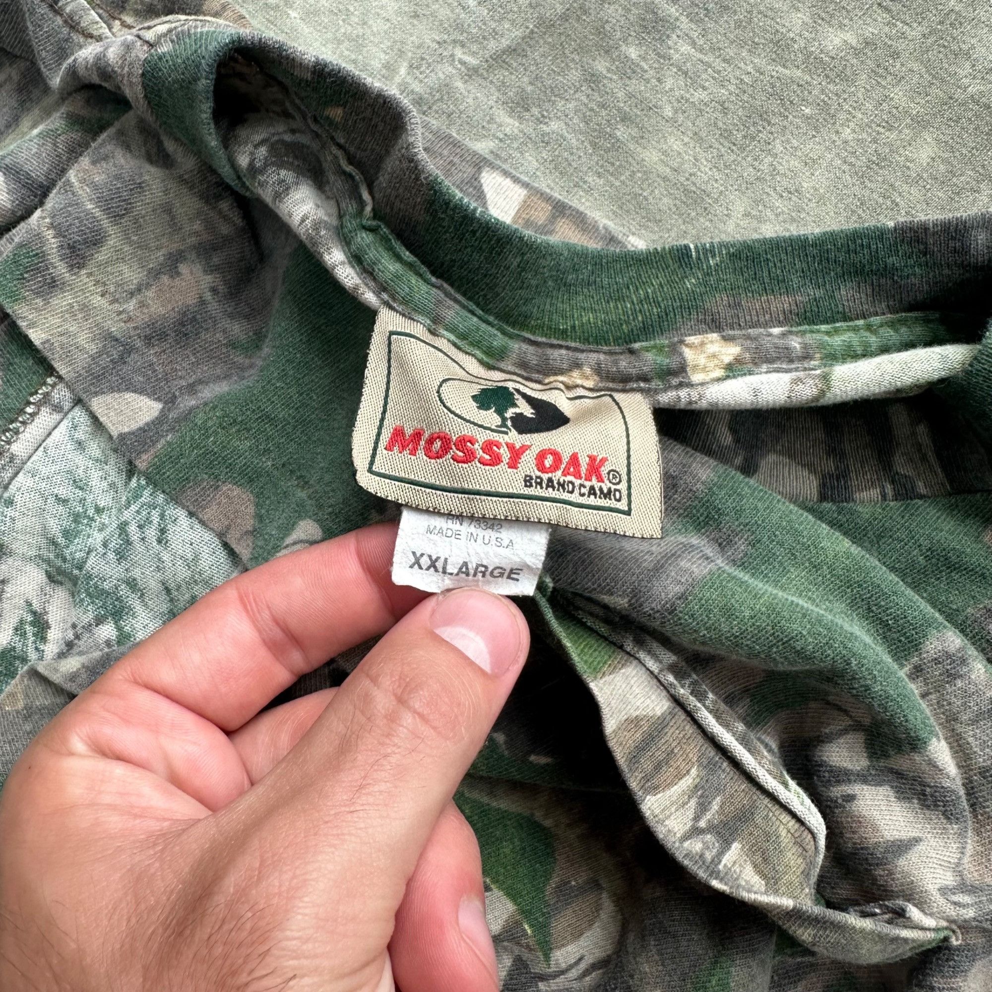Mossy Oaks × Vintage Vintage 90s Mossy Oak Shadow Leaf Longsleeve Pocket Shirt Size US XXL / EU 58 / 5 - 3 Thumbnail