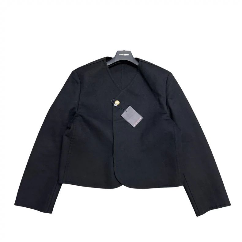 Louis Vuitton SS24 Philippine Dong Co-Branded Wool Jacket 2