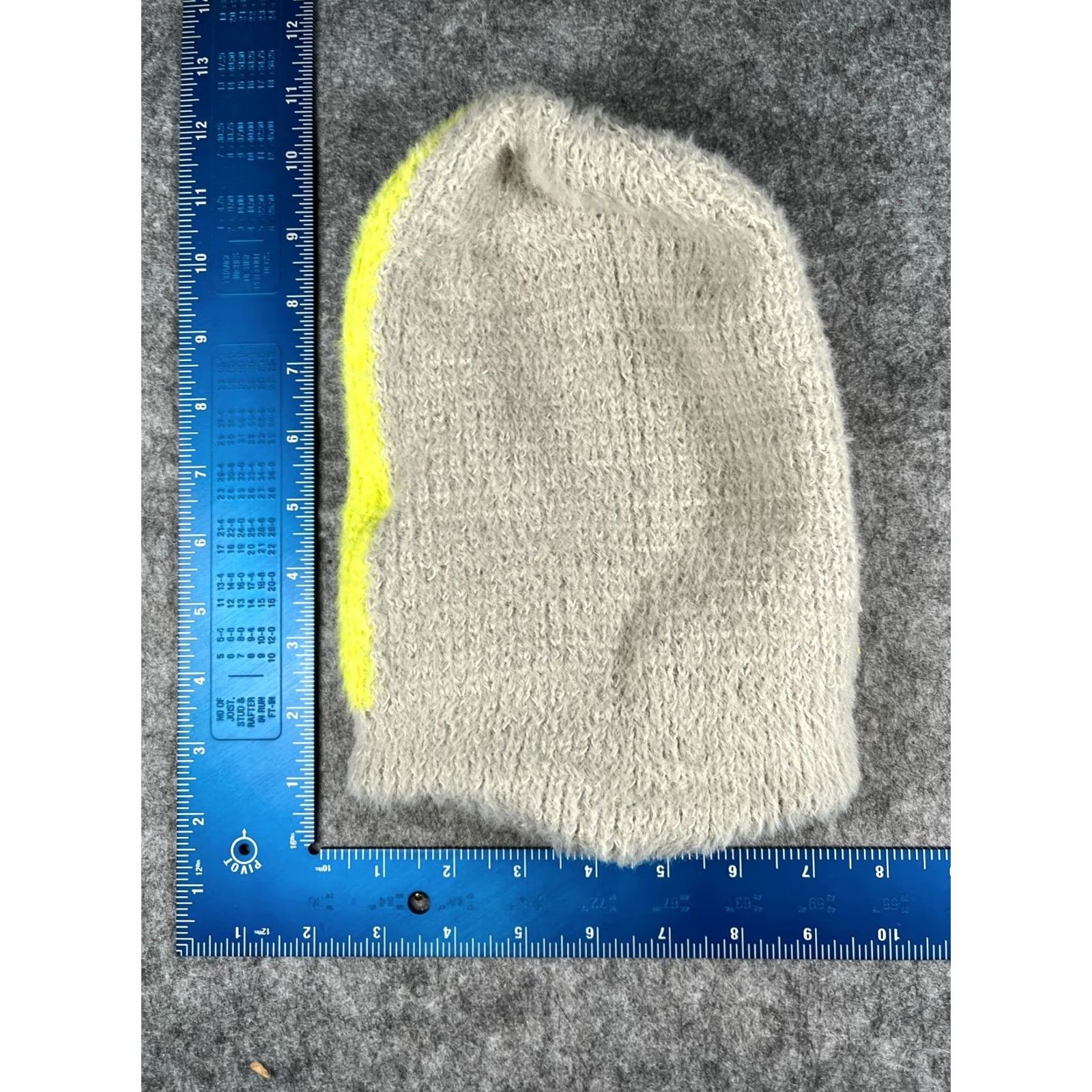 Vintage Wild Fable Beanie Women One Size Gray Yellow Knit Nylon Polyester Blend Ski NEW Hat Beanie Womens Beanie Ski Theme Fall Winter 2020s Girls Mens Size ONE SIZE - 5 Thumbnail