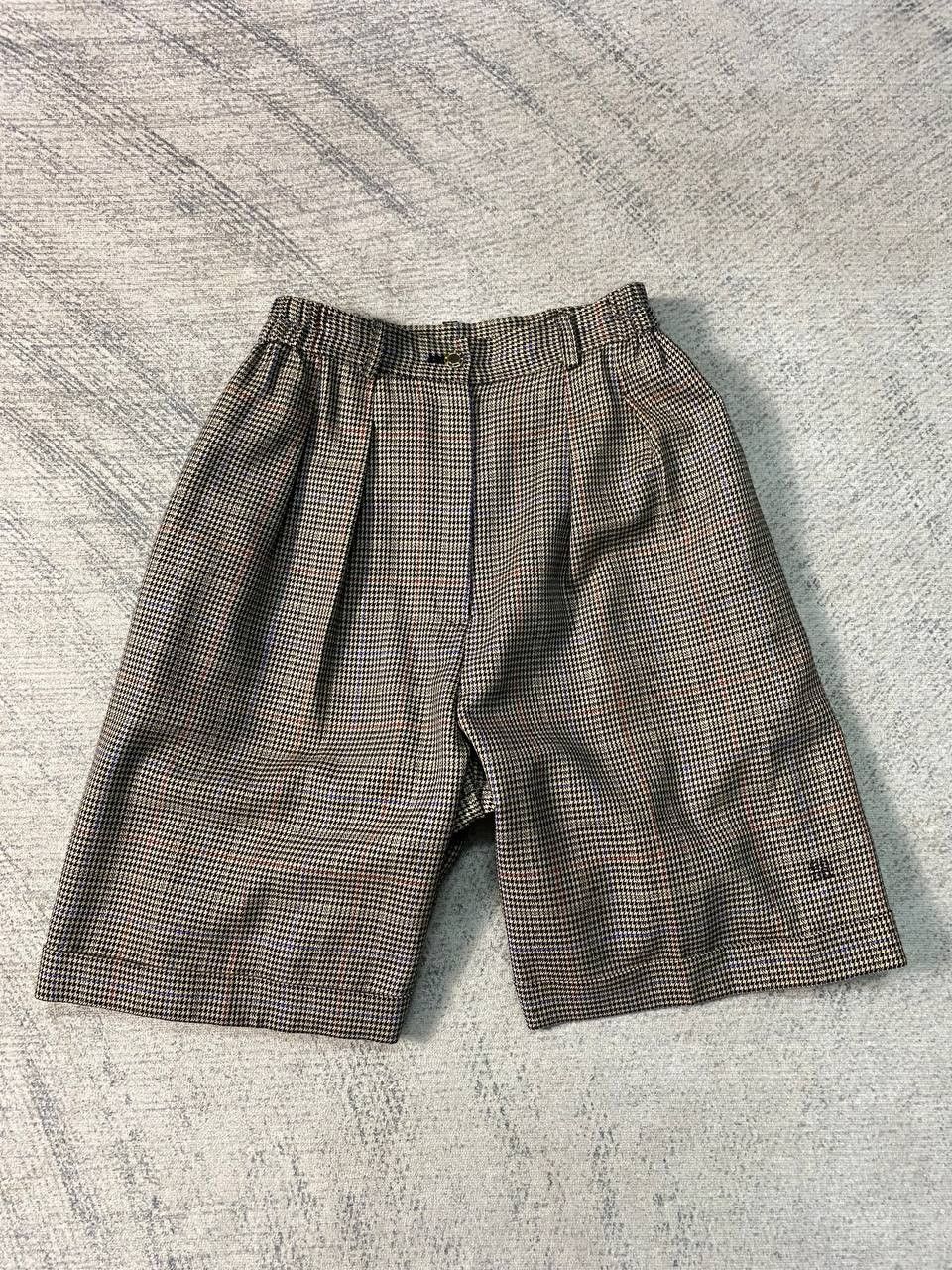 Givenchy × Vintage Vintage Givenchy Play Houndstooth High Waist Wide Leg Short Size 28" / US 6 / IT 42 - 1 Thumbnail
