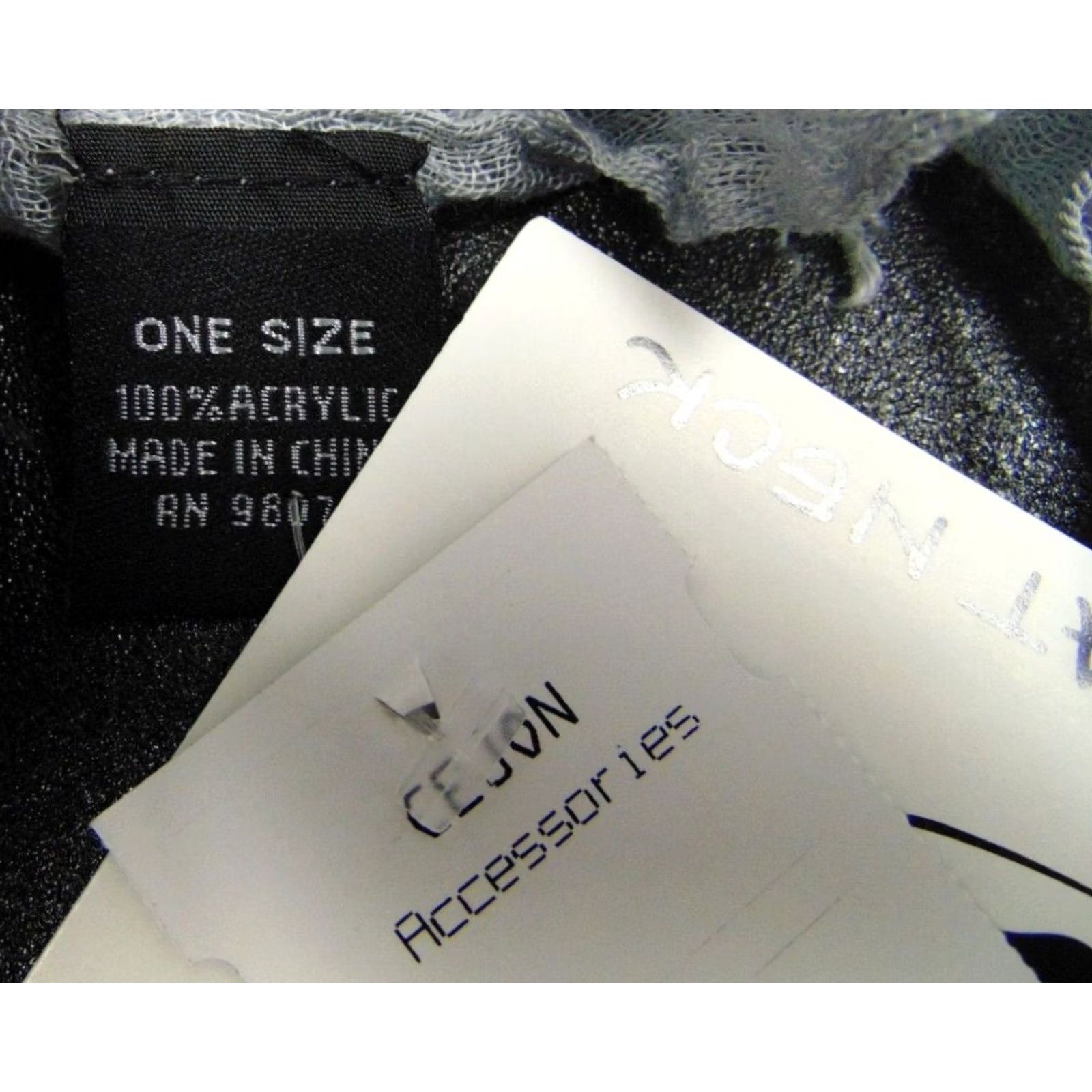 Vintage Cejon Scarf Women Knit Acrylic Fringe Wrap Gray #2094 Size ONE SIZE - 5 Thumbnail