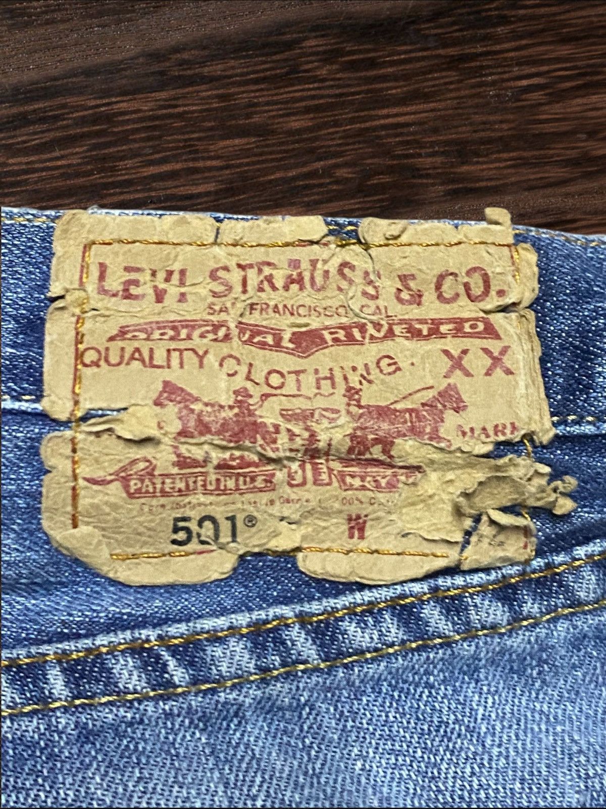 Levi's Vintage Clothing Vintage Levis 501 Ripped Loose Jeans Size US 32 / EU 48 - 17 Thumbnail