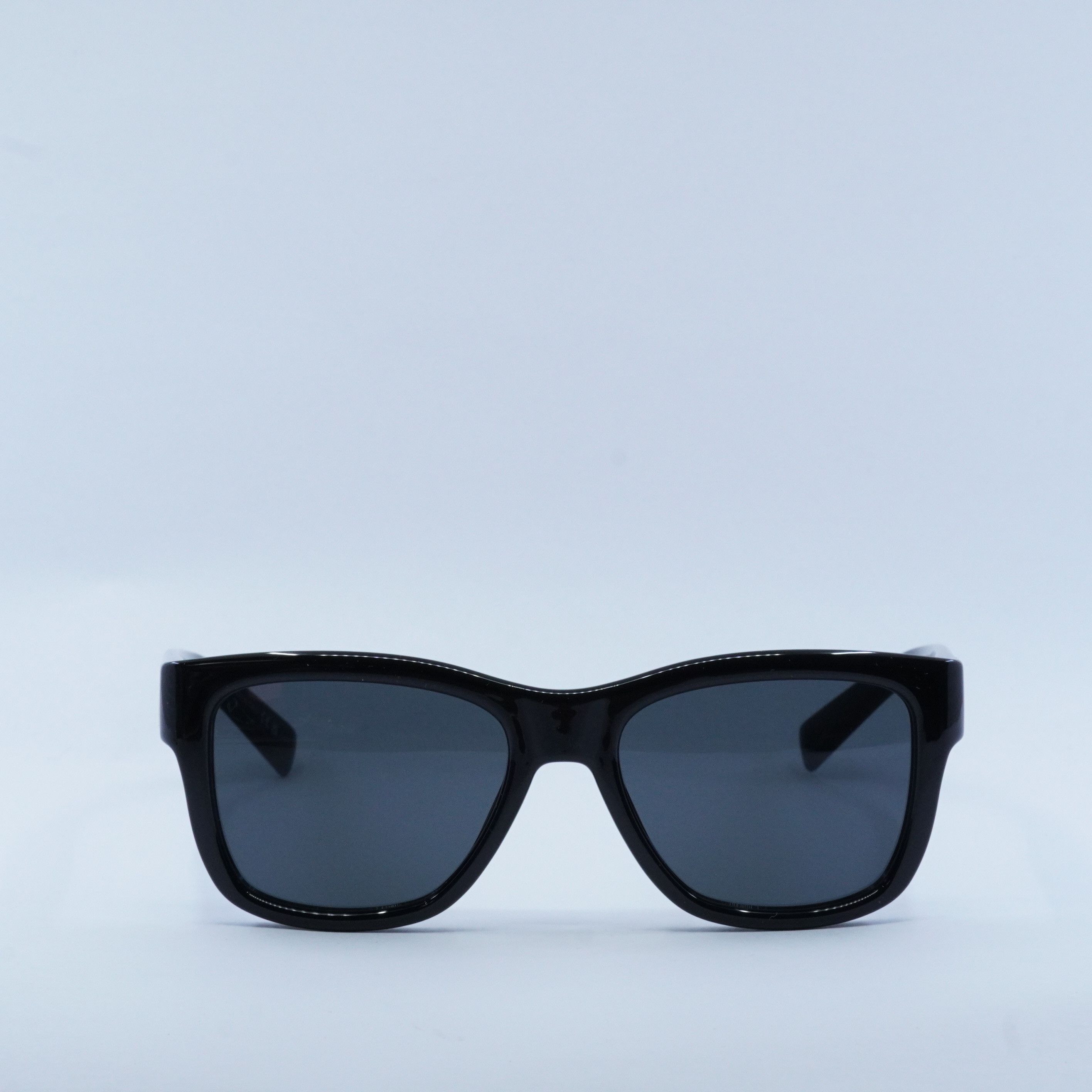Saint Laurent Paris Saint Laurent SL674 001 Sunglasses Black Square Frame Size ONE SIZE - 3 Thumbnail