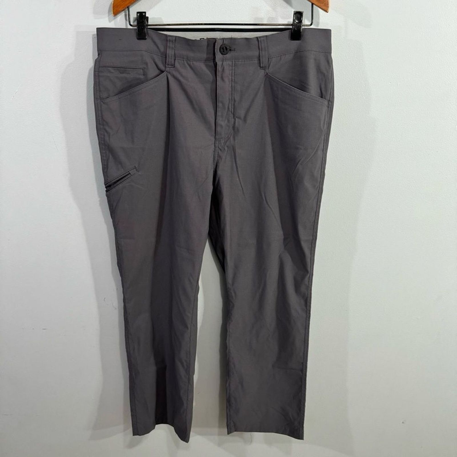 SOREL Orvis Men’s Pants sz 38X30 Traveler Tech # B416 Size US 38 / EU 54 - 2 Thumbnail
