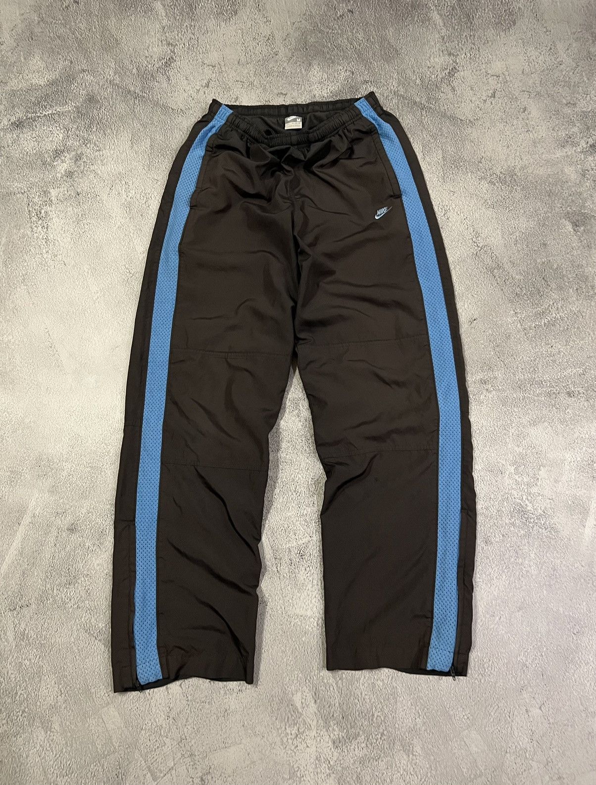 Vintage Vintage Y2k Nike Nylon Drill Track Pants 00’s Size US 32 / EU 48 - 2 Thumbnail
