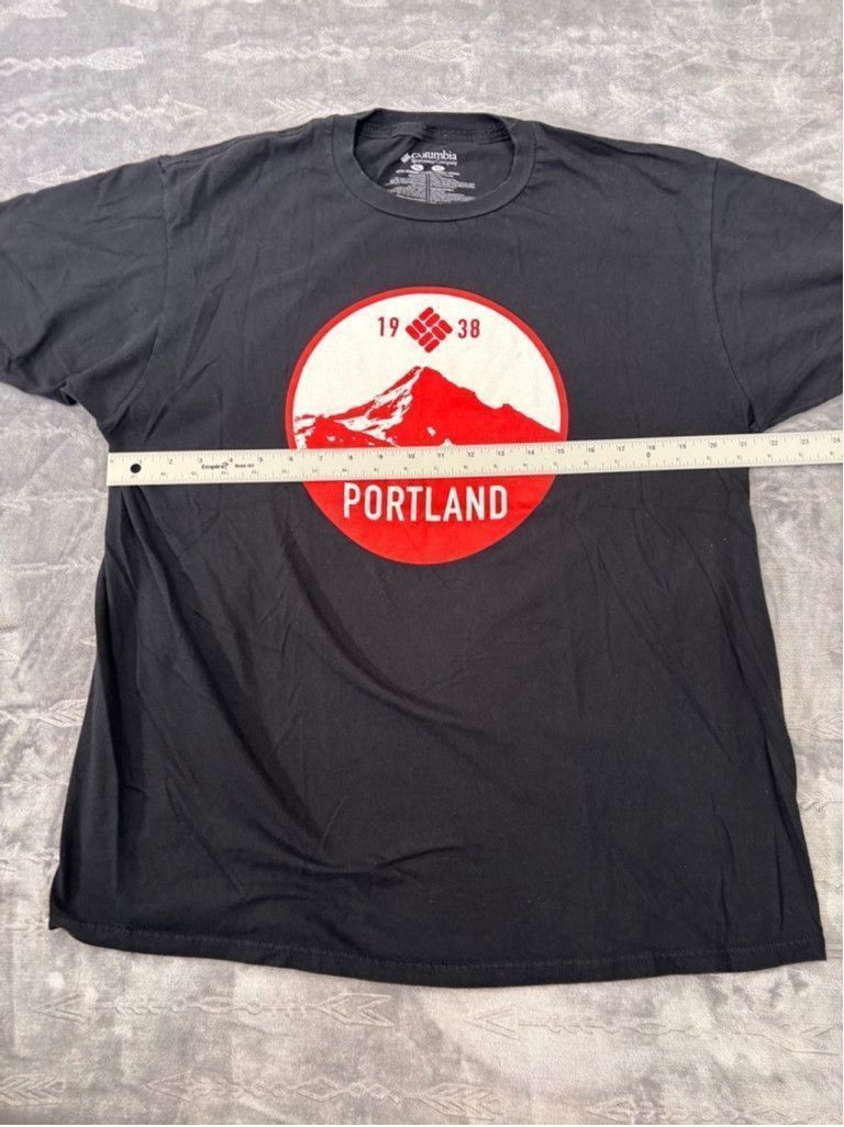 Columbia Men's Columbia Portland Graphic T-Shirt, XL, Black Size US XL / EU 56 / 4 - 3 Thumbnail