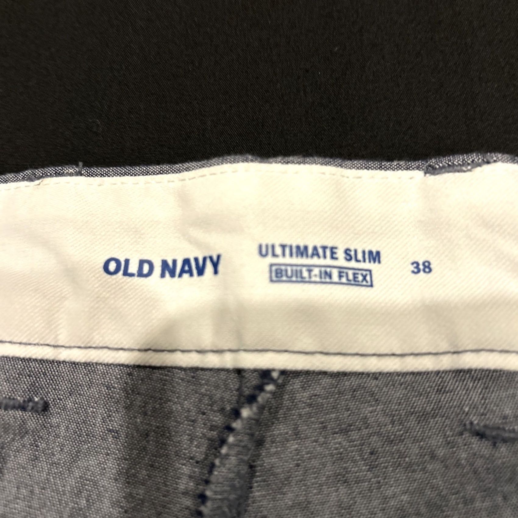 Old Navy Old Navy Shorts Mens 38 Flat Front Slim Built-in Flex NWT Gray A34 Size US 38 / EU 54 - 2 Thumbnail