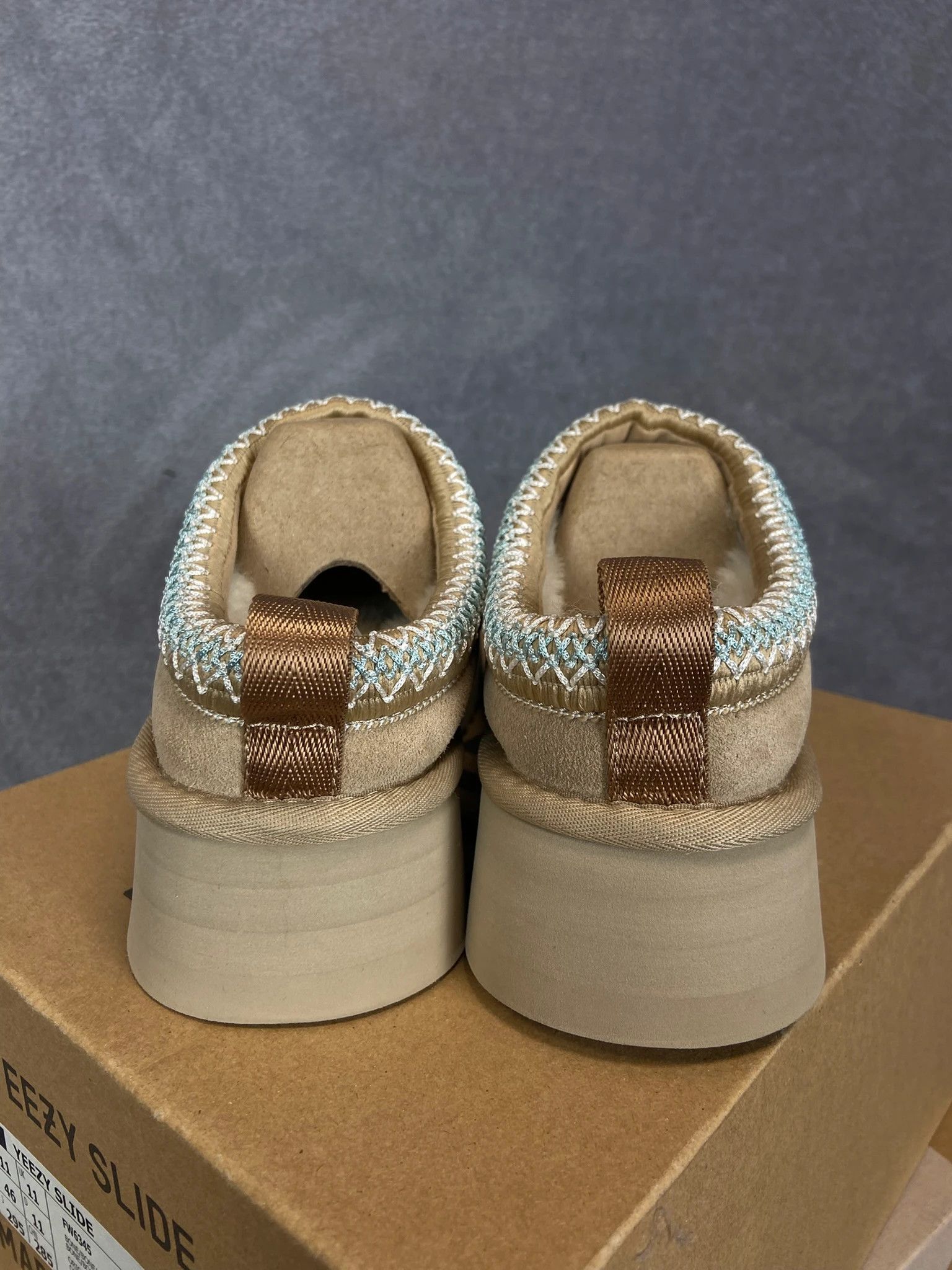 Ugg UGG Light Brown Winter Boots Size 39 Size US 9 / IT 39 - 4 Thumbnail