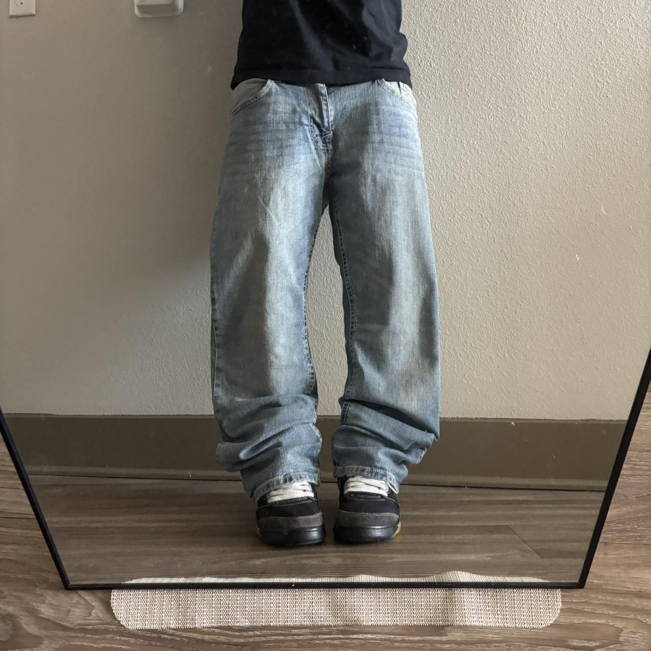 Japanese Brand Crazy Vintage Y2K/2000s Grunge Light Wash Skater Denim Jeans! 32x30 Size US 32 / EU 48 - 1 Thumbnail