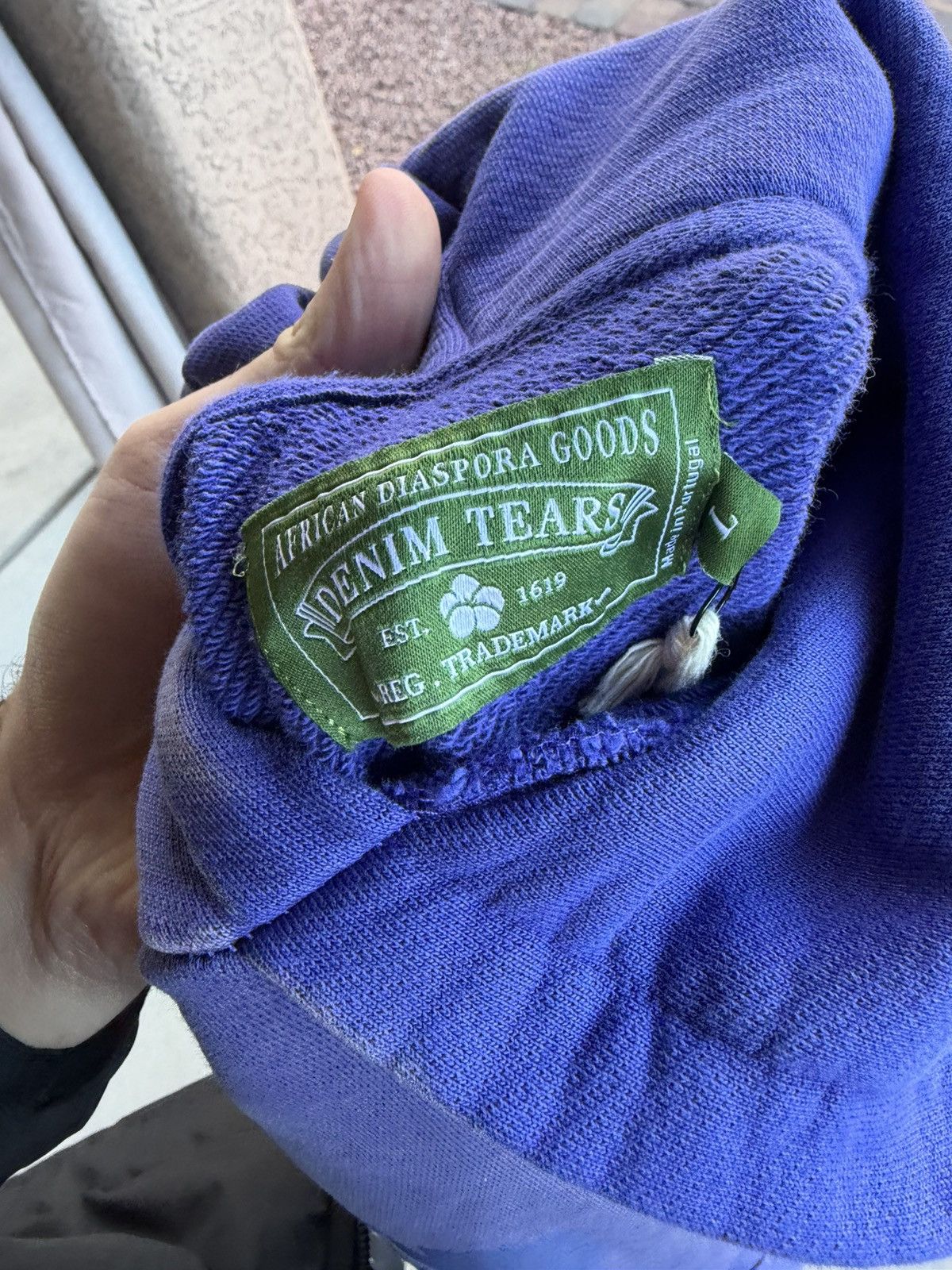 DENIM TEARS Denim Tears Mono Cotton Wreath Hoodie – Washed Blue Large Size US L / EU 52-54 / 3 - 7 Thumbnail