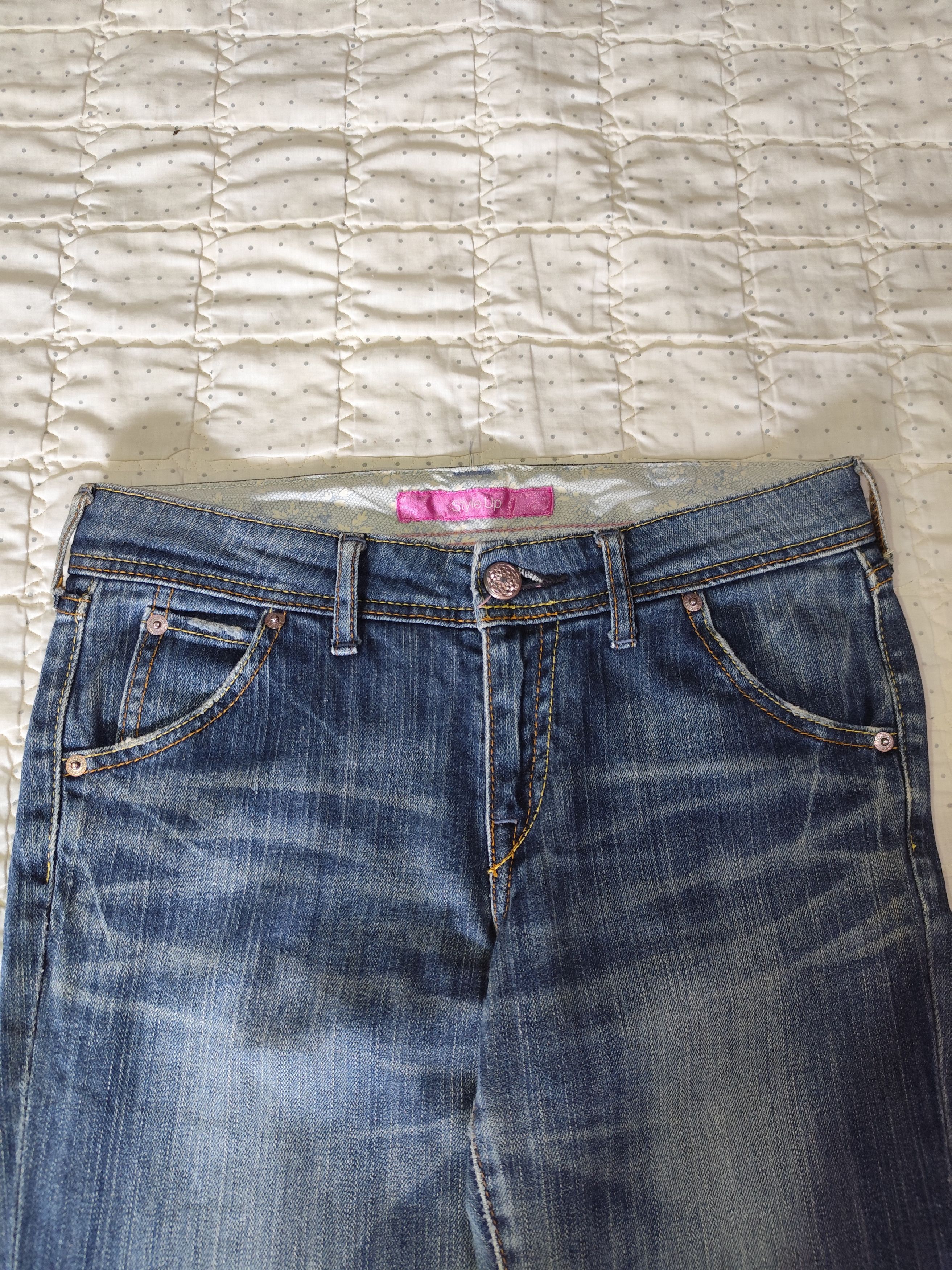 Japanese Brand × Jun Takahashi × Uniqlo Vintage Uniqlo U Flare Denim J014 Size 26" / US 2 / IT 38 - 3 Thumbnail