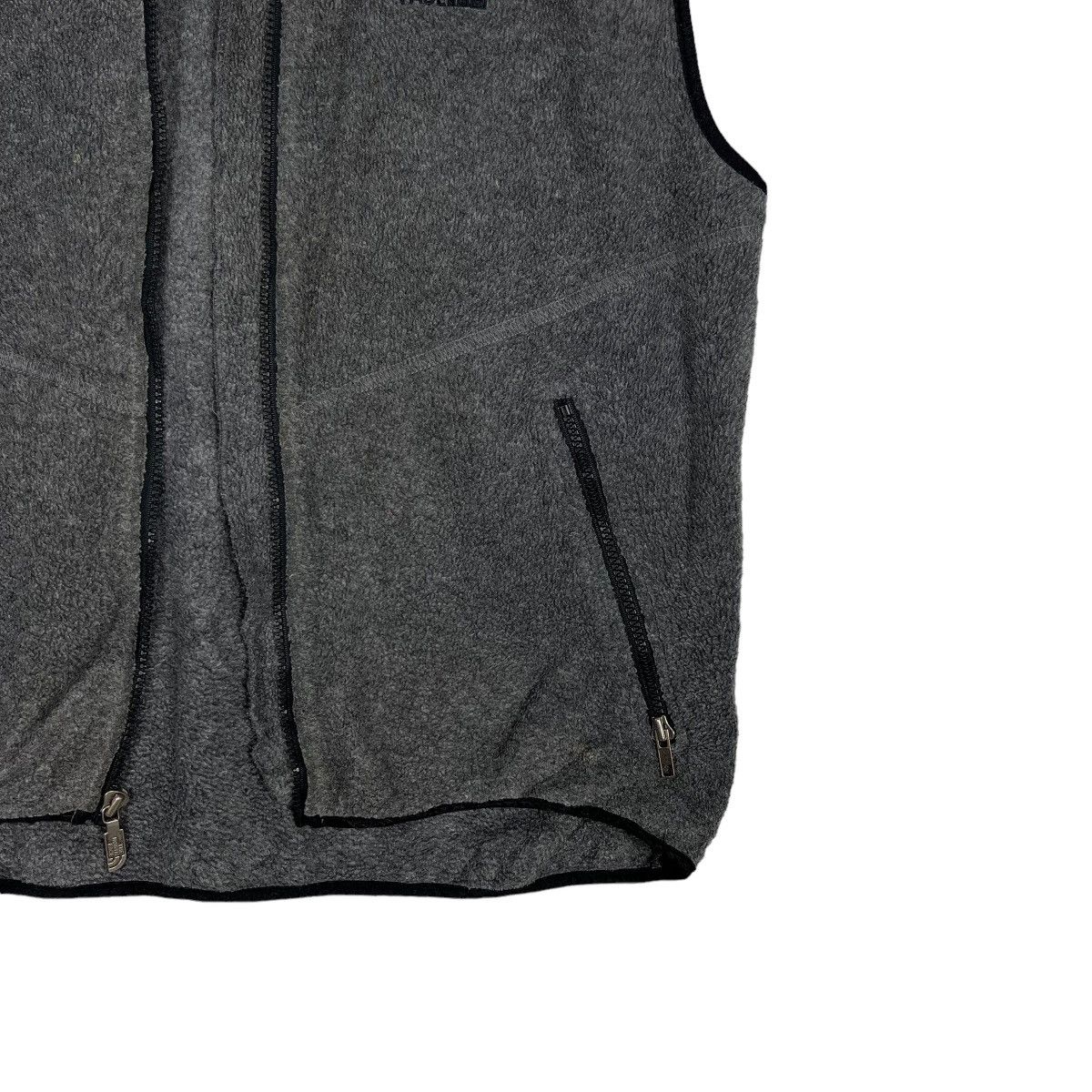 The North Face × Vintage 🔥 VINTAGE 80s THE NORTH FACE FLEECE VEST MADE IN USA Size US L / EU 52-54 / 3 - 5 Thumbnail